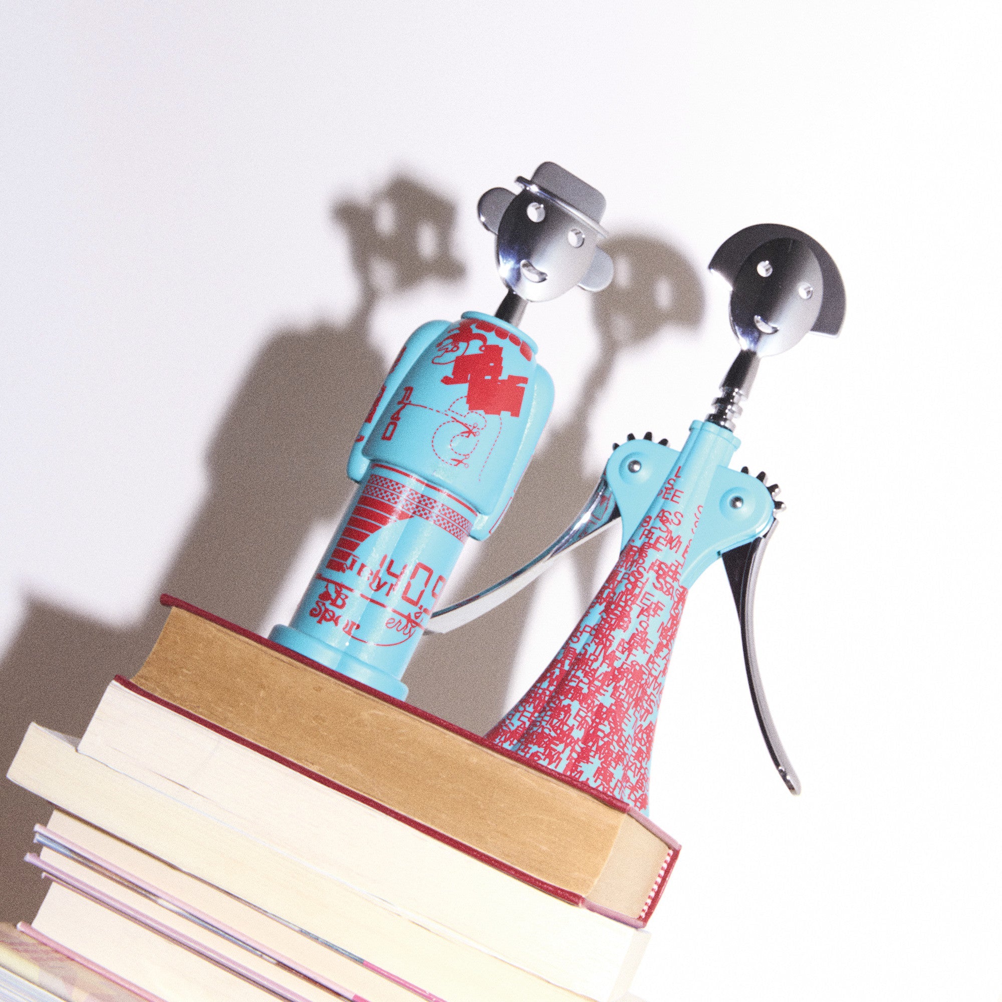 Winger corkscrew Anna G. - Blue Liquid with coral