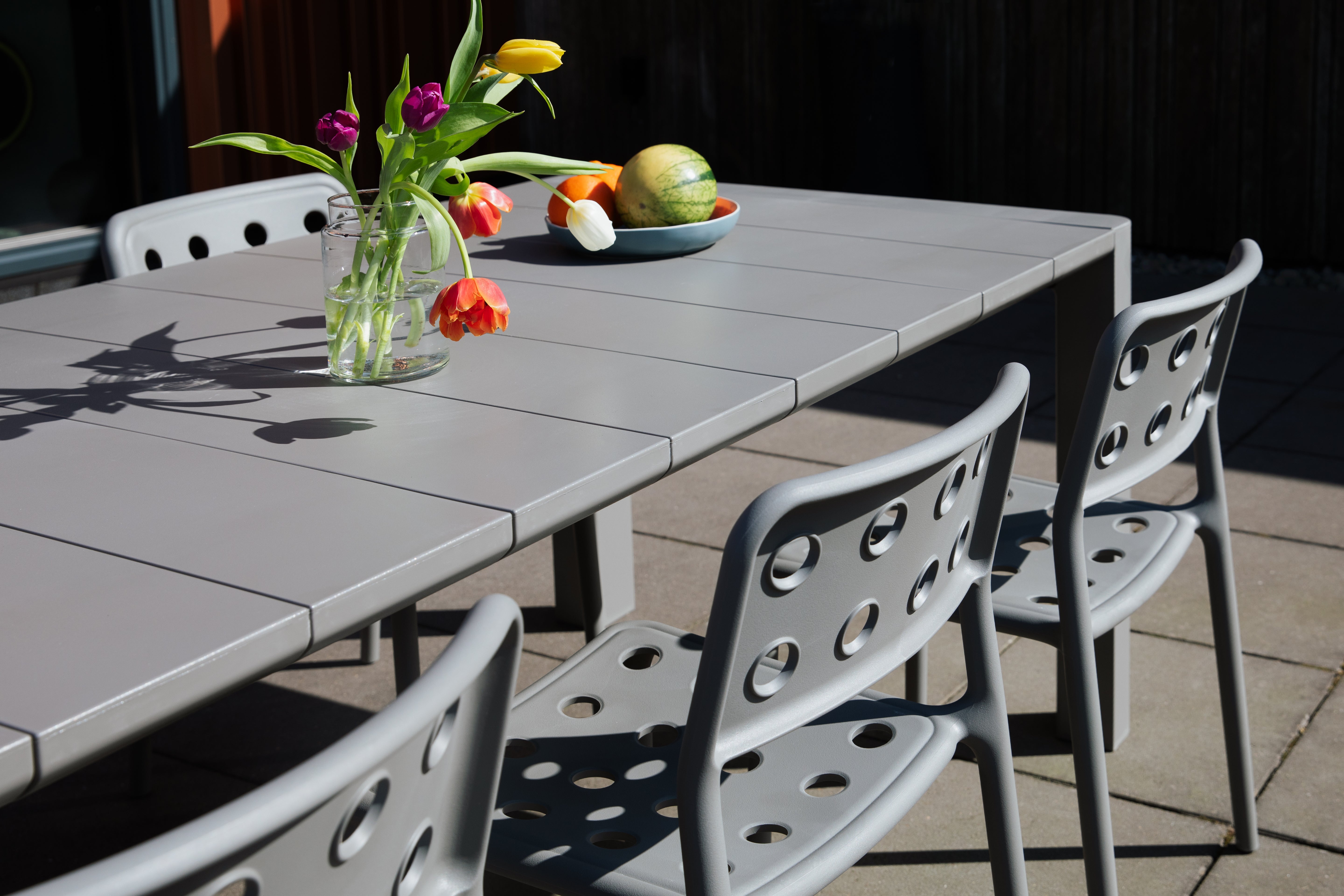 ALBAN gray garden table