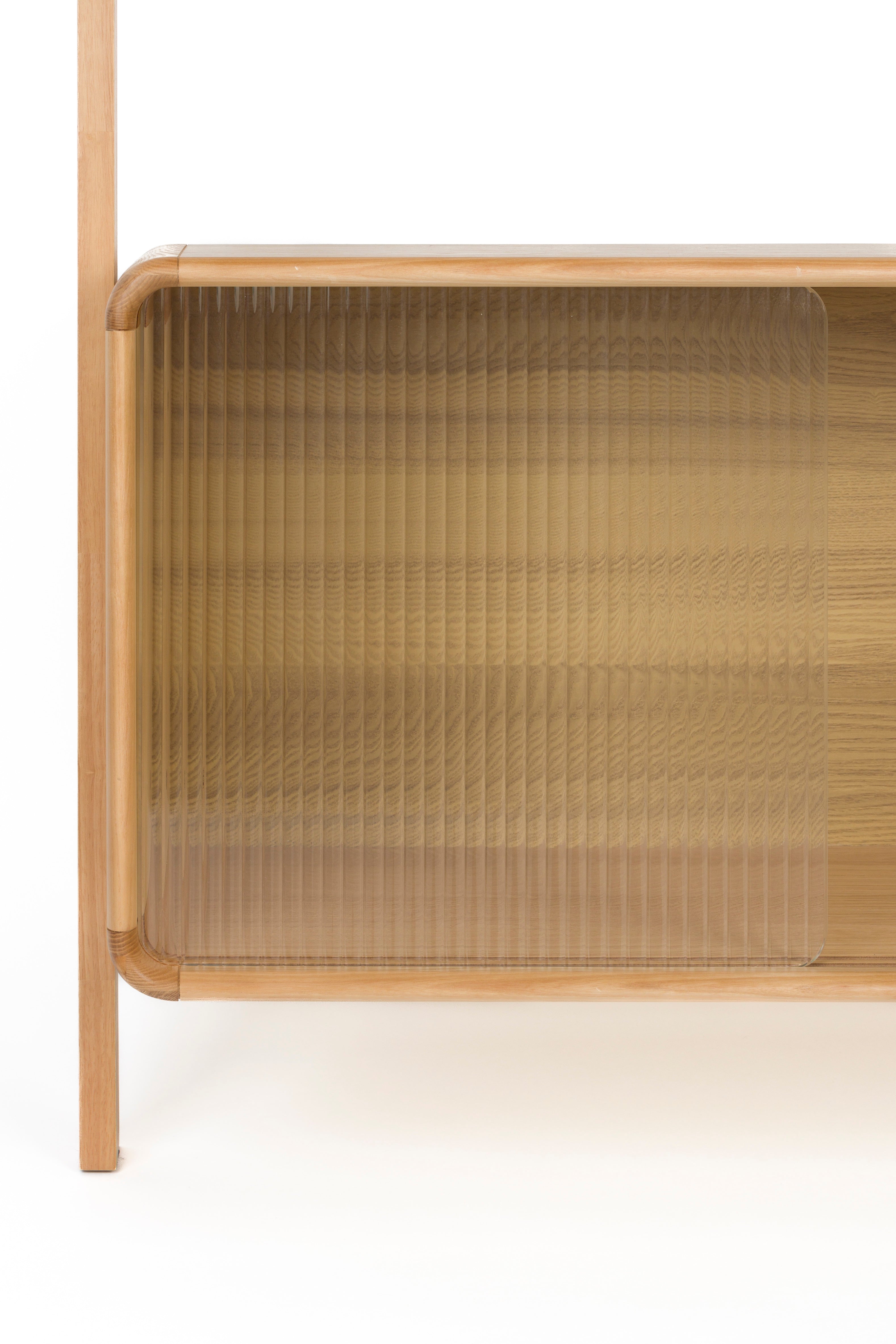 RISE Oak Veneer Shelf
