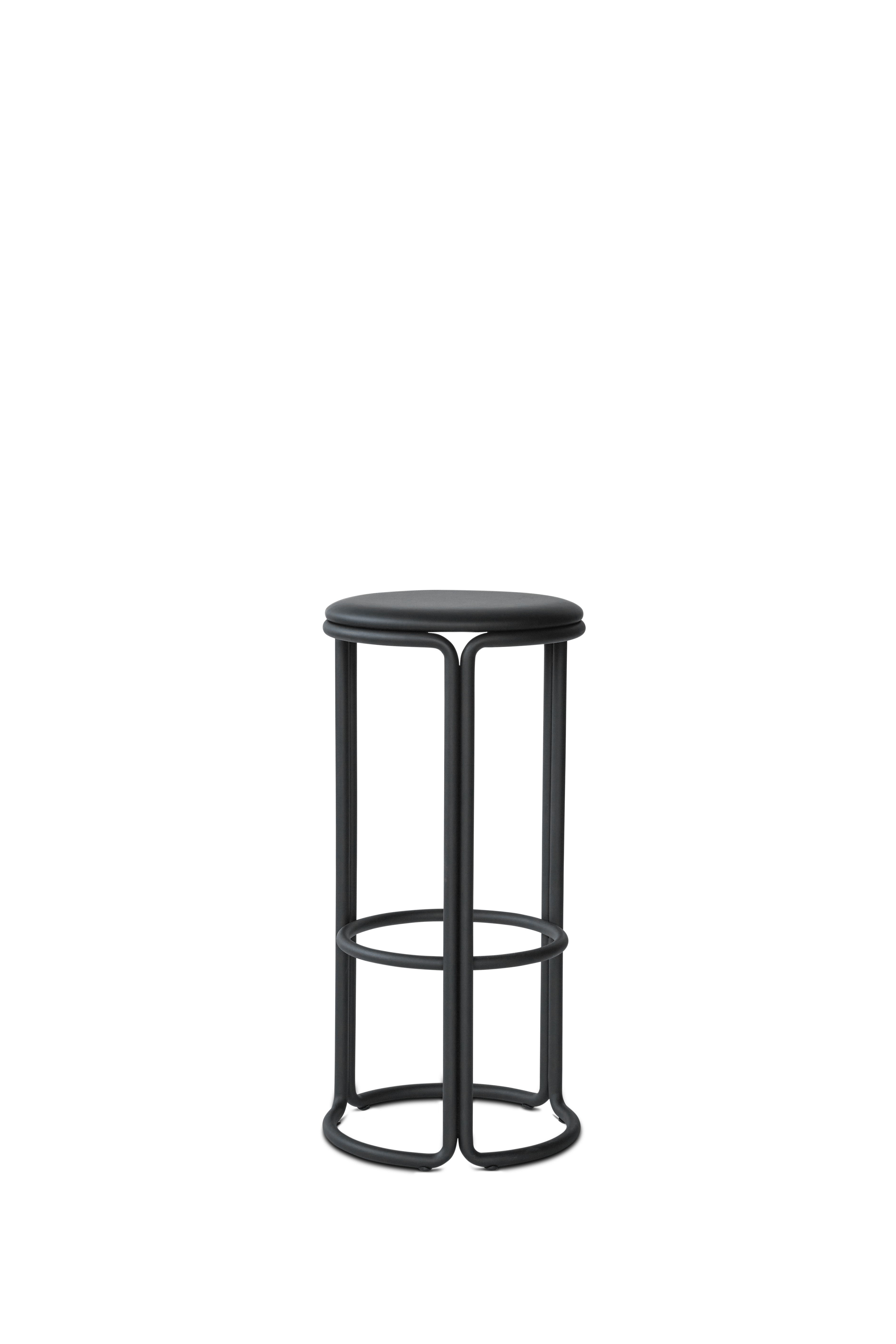 Hocker HARDIE schwarz mit schwarzem Sitz