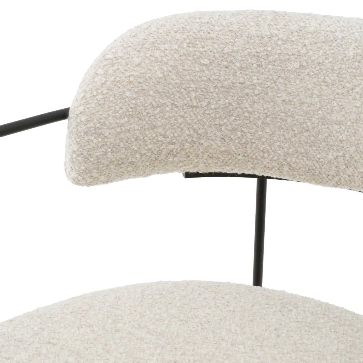 Stuhl GIUSEPPE weißes Bouclé mit schwarzem Gestell