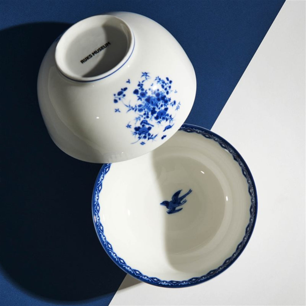 DELFTWARE White and Blue Bowl Set
