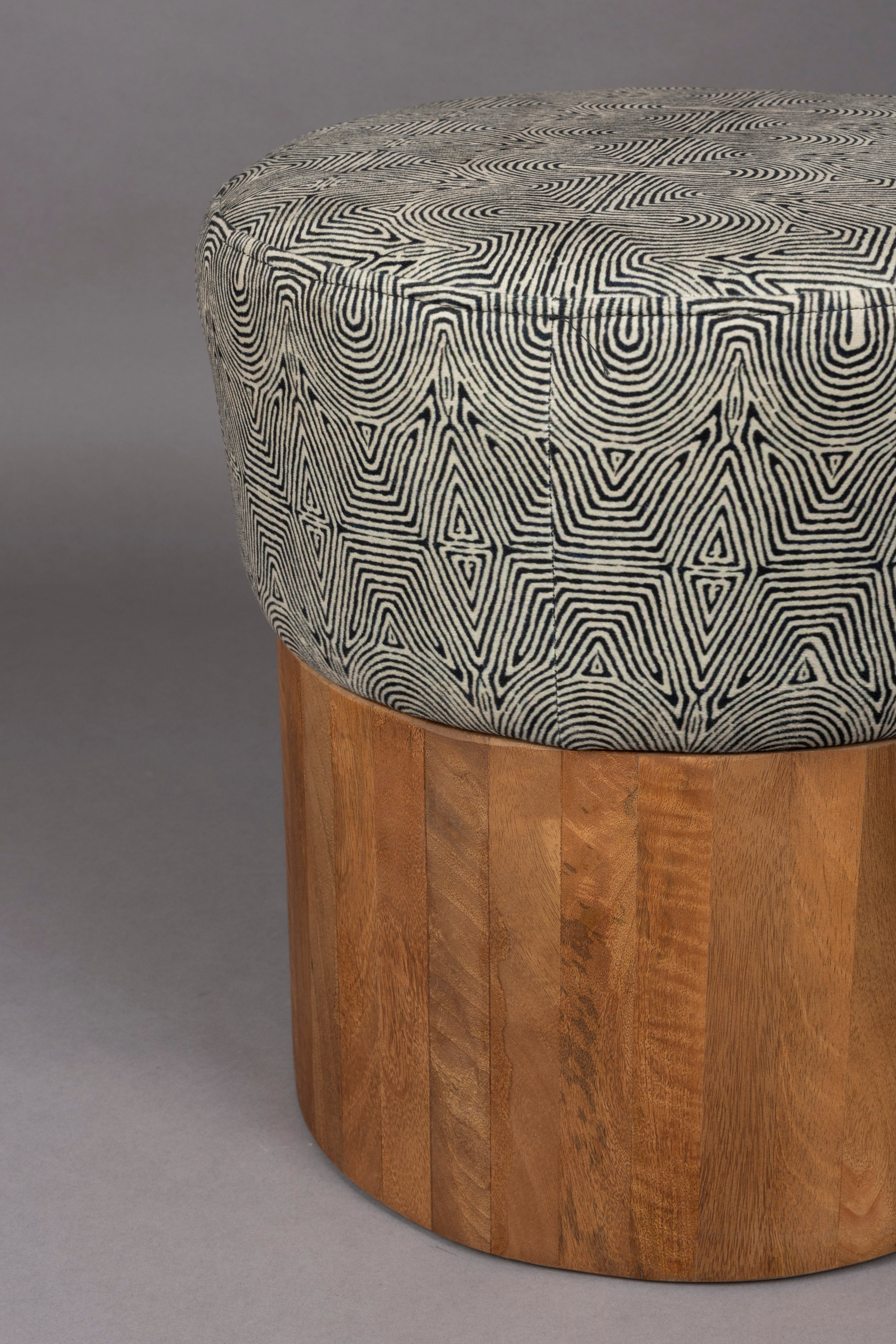 FRAGMENT stool made of mango wood with a black pattern