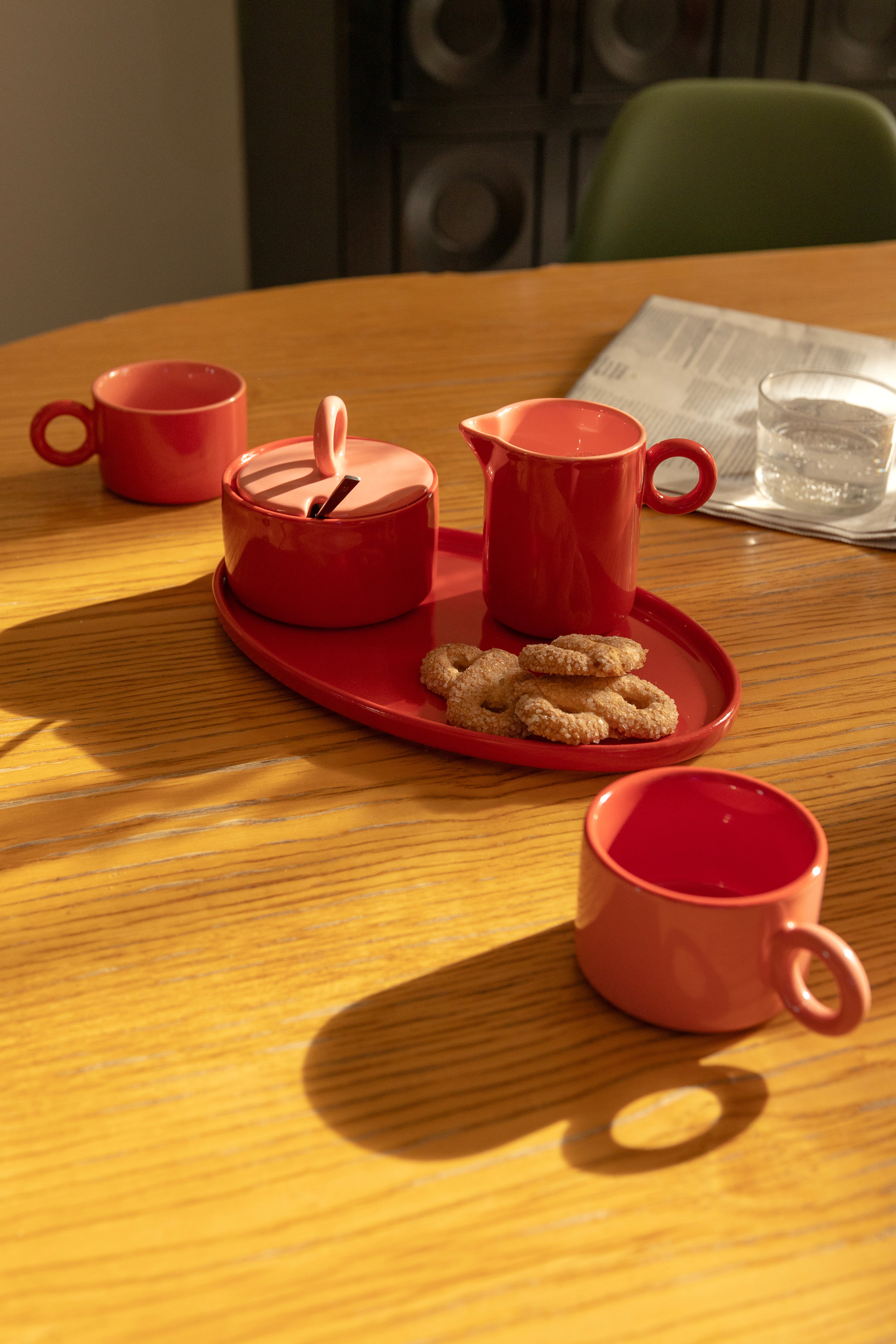 CHIQUITO red porcelain tray