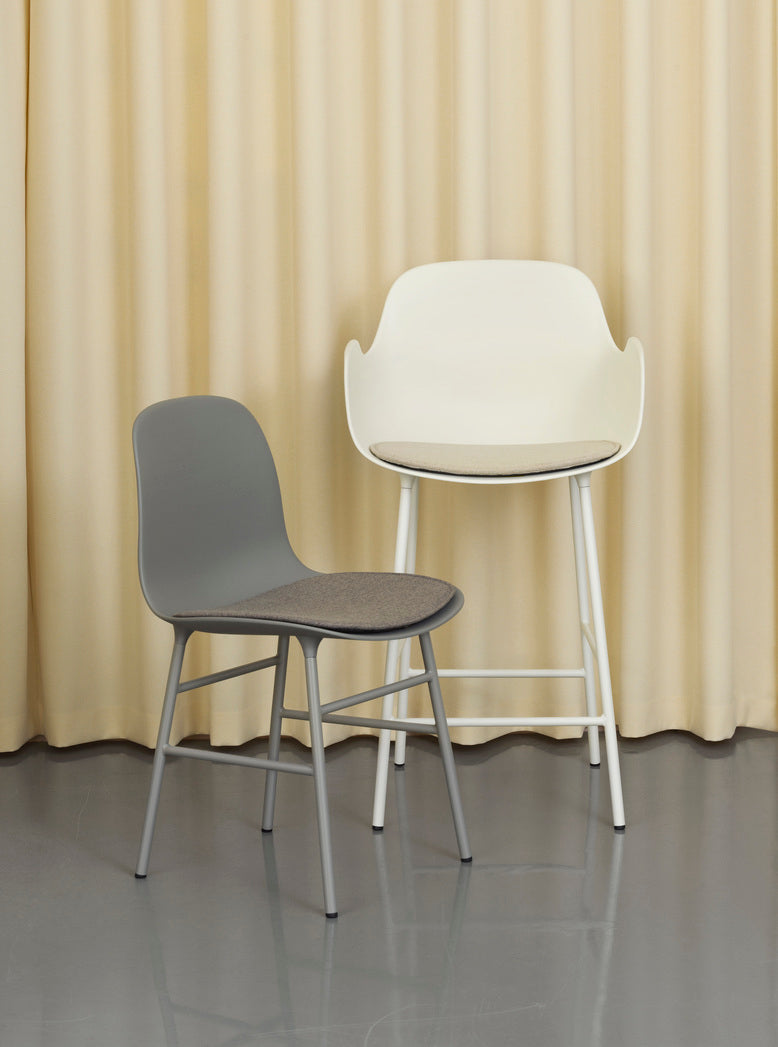 Black bar chair with black armrests
