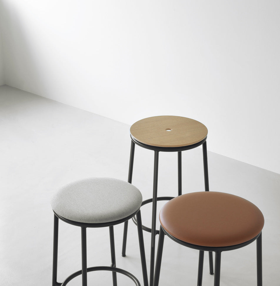 Circa bar chair oak veneer