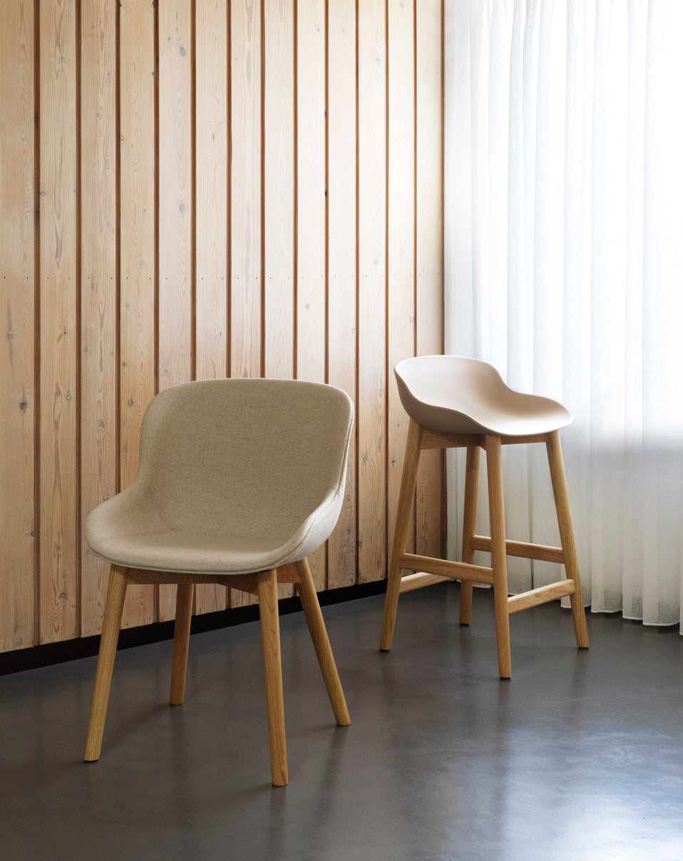 Sands Hyg Bar Chair with an oak base
