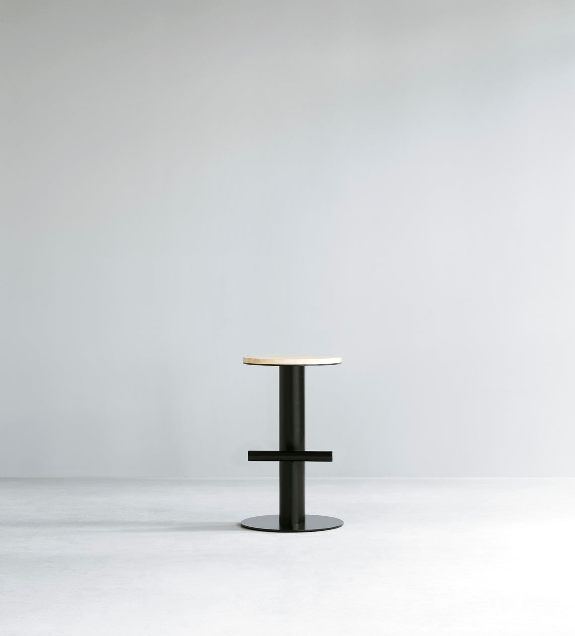 Black bar chair