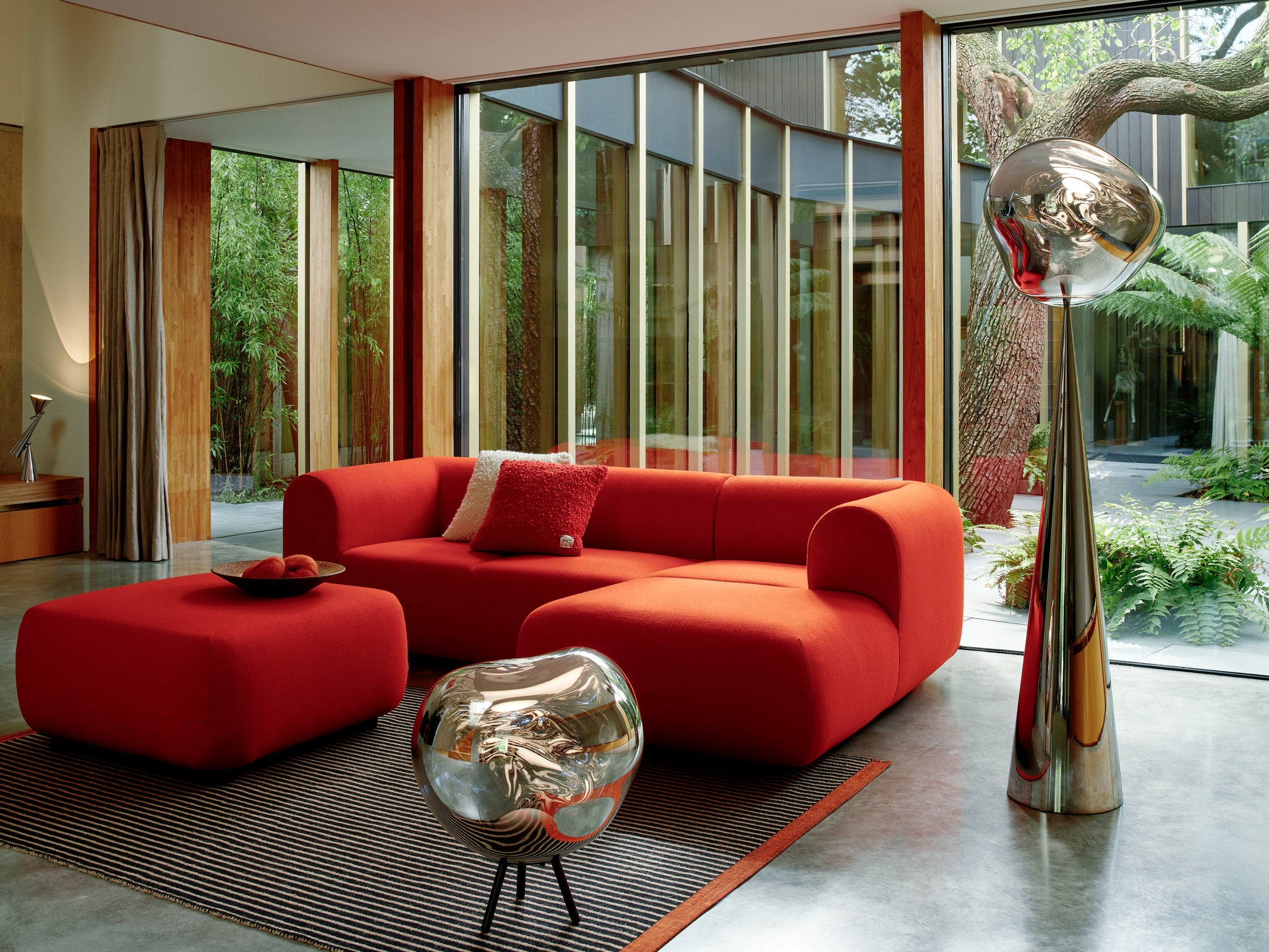 Upholstered plump ottoman