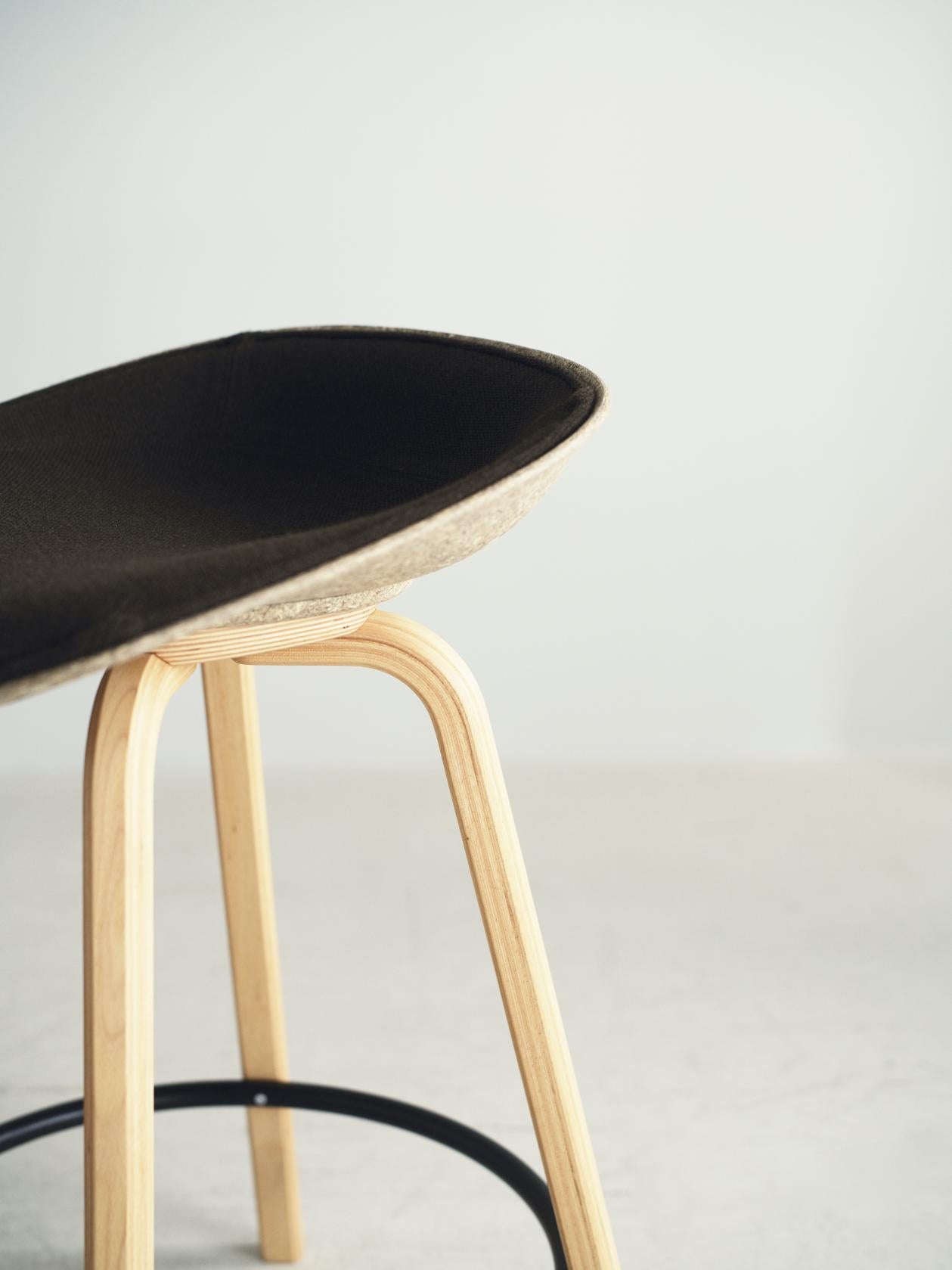Bar chair Upholstered mats with beech base