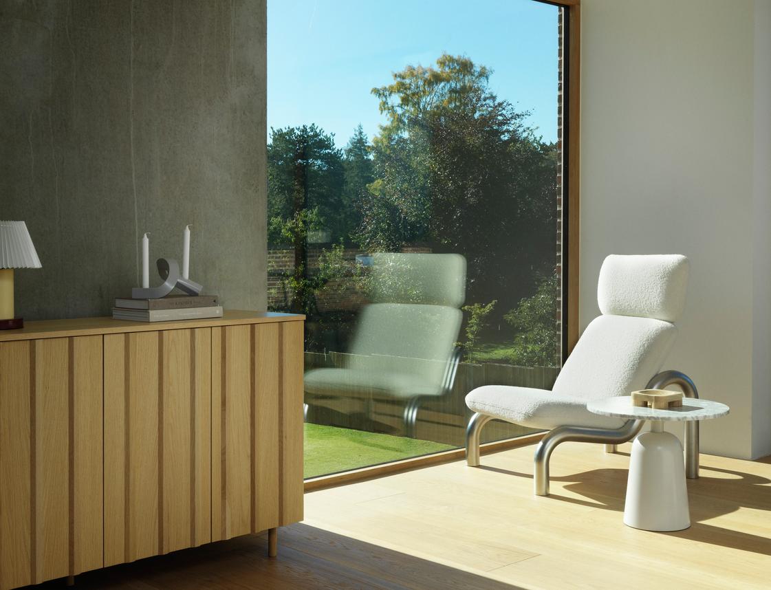 Chest of drawers with RIB drawers oak veneer