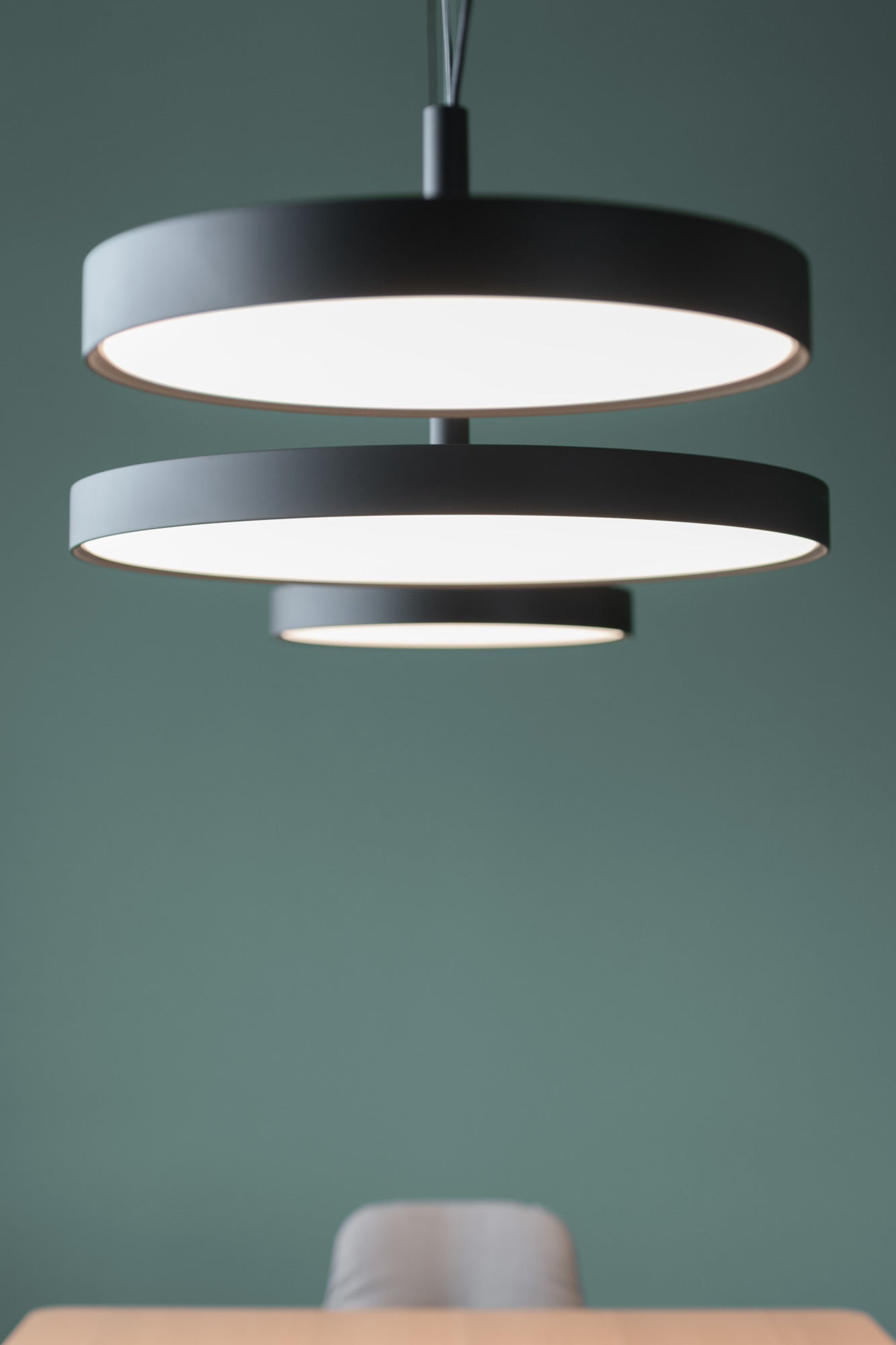 LP SLIM black pendant lamp