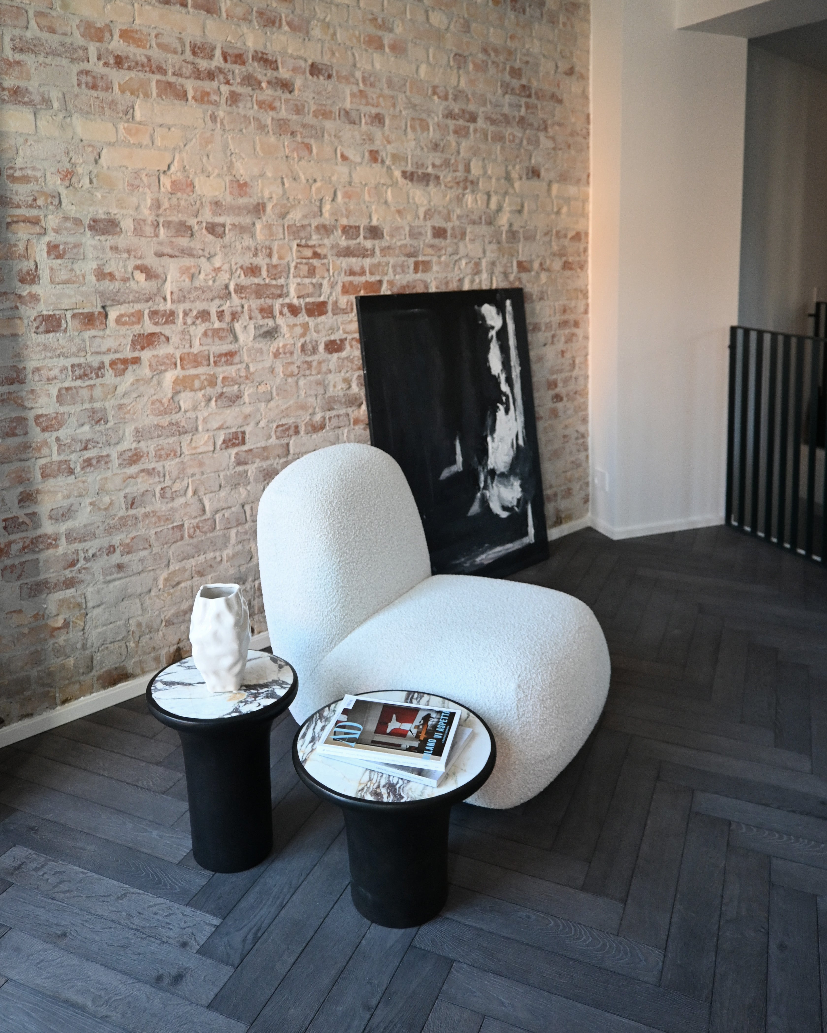 KATACHI Vase white ceramic