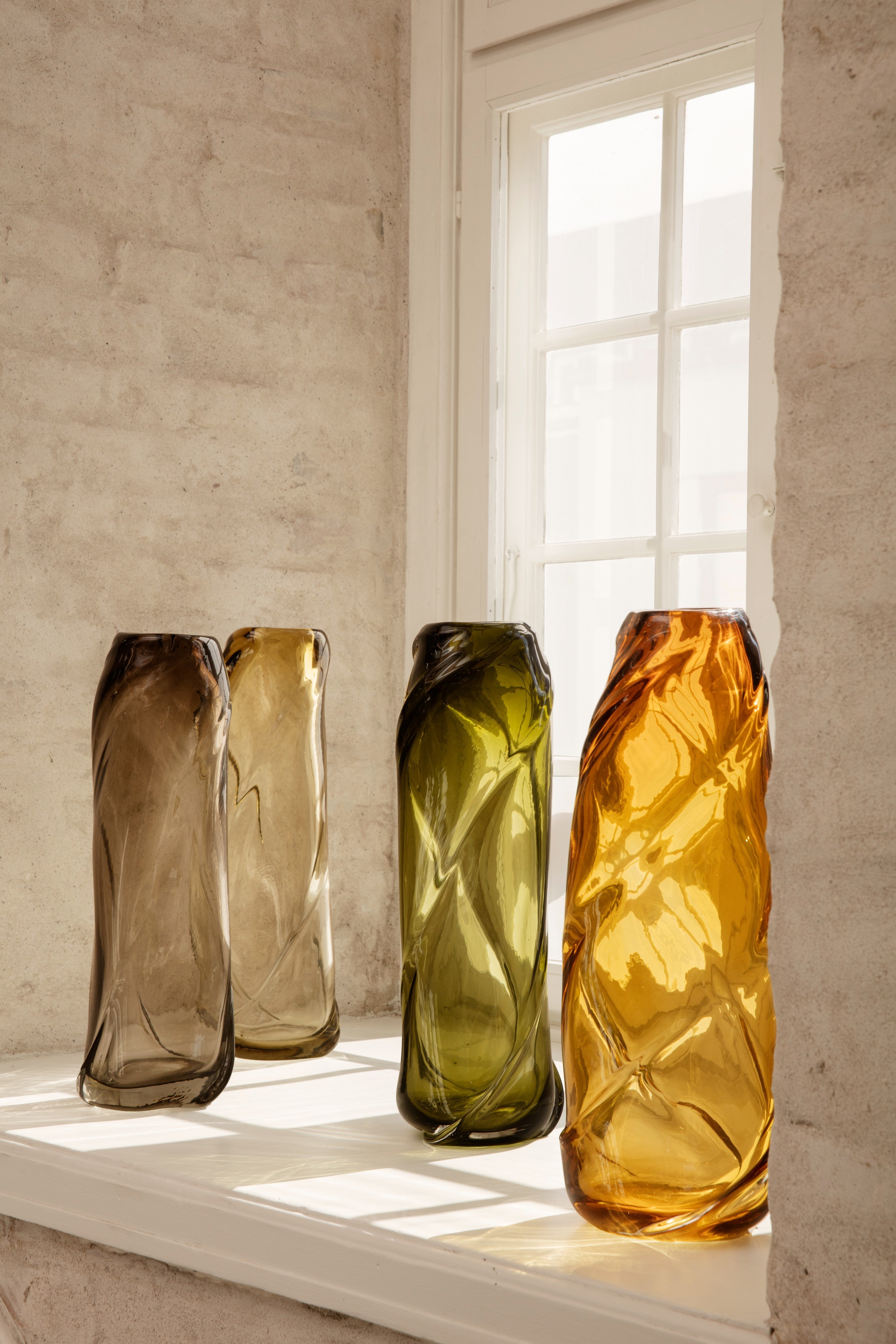 WATER TALL SWIRL Vase Bernstein