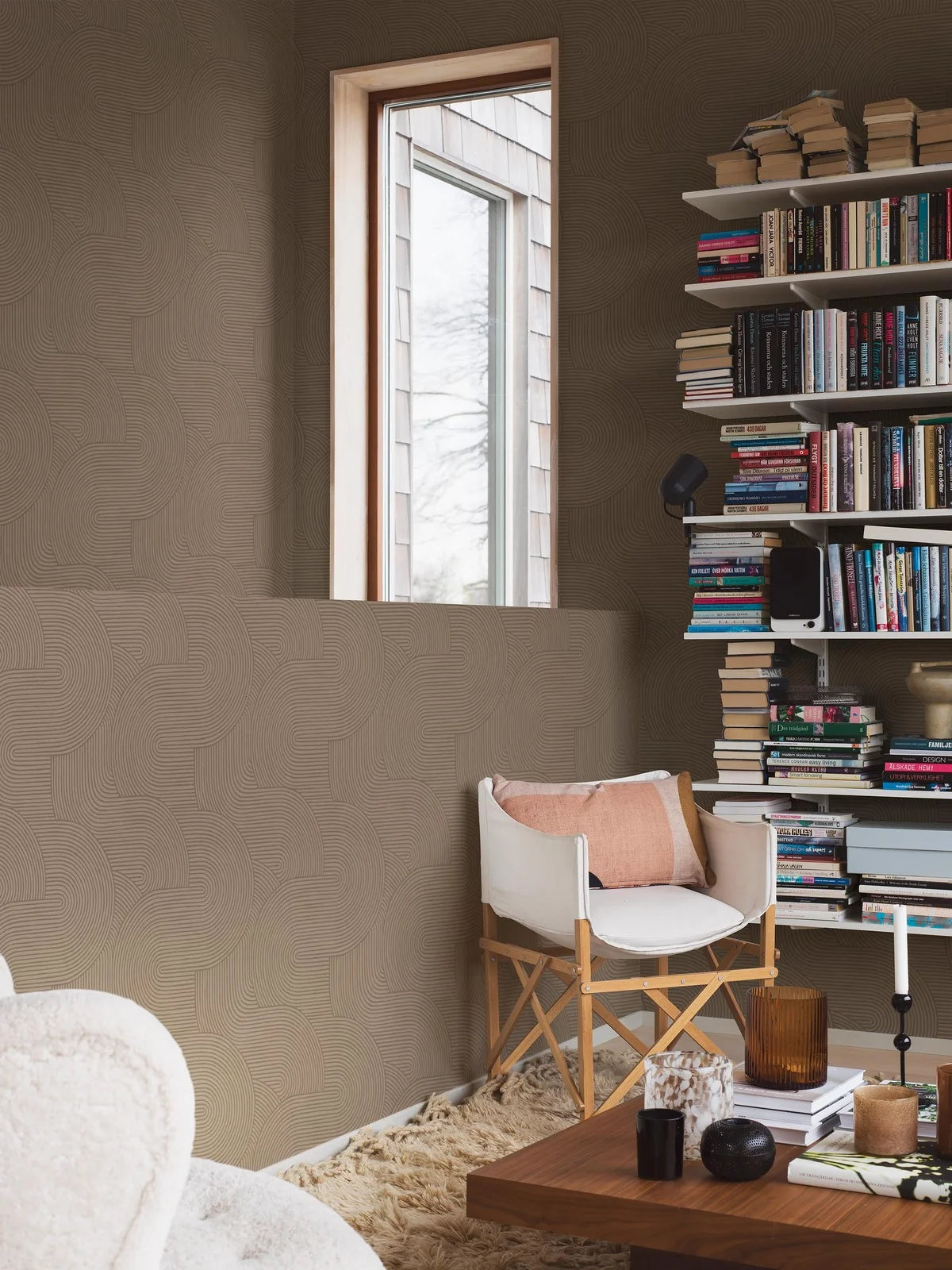 Paper non-woven wallpaper with geometric pattern ZEN brown