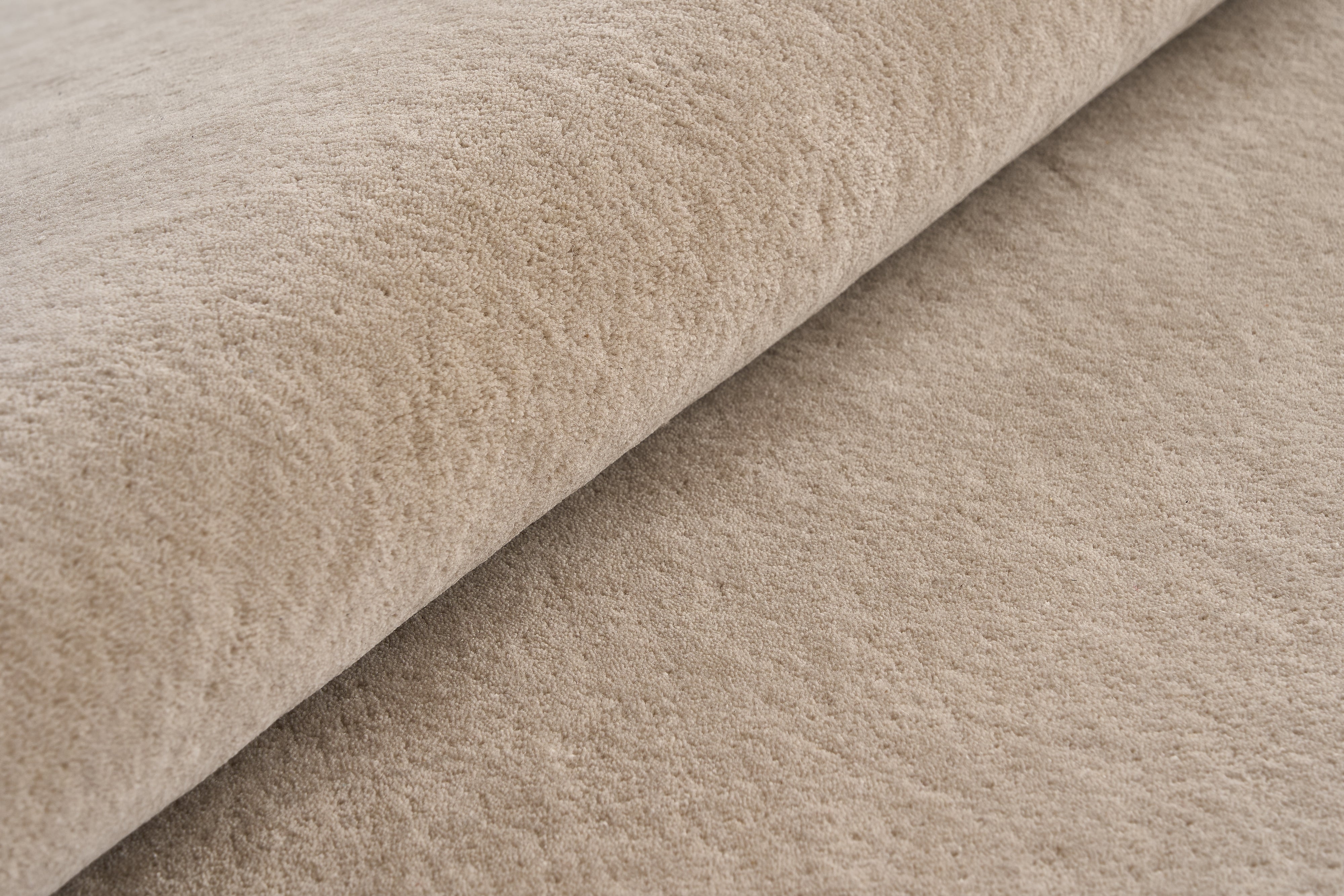 Round rug LAILA beige with black