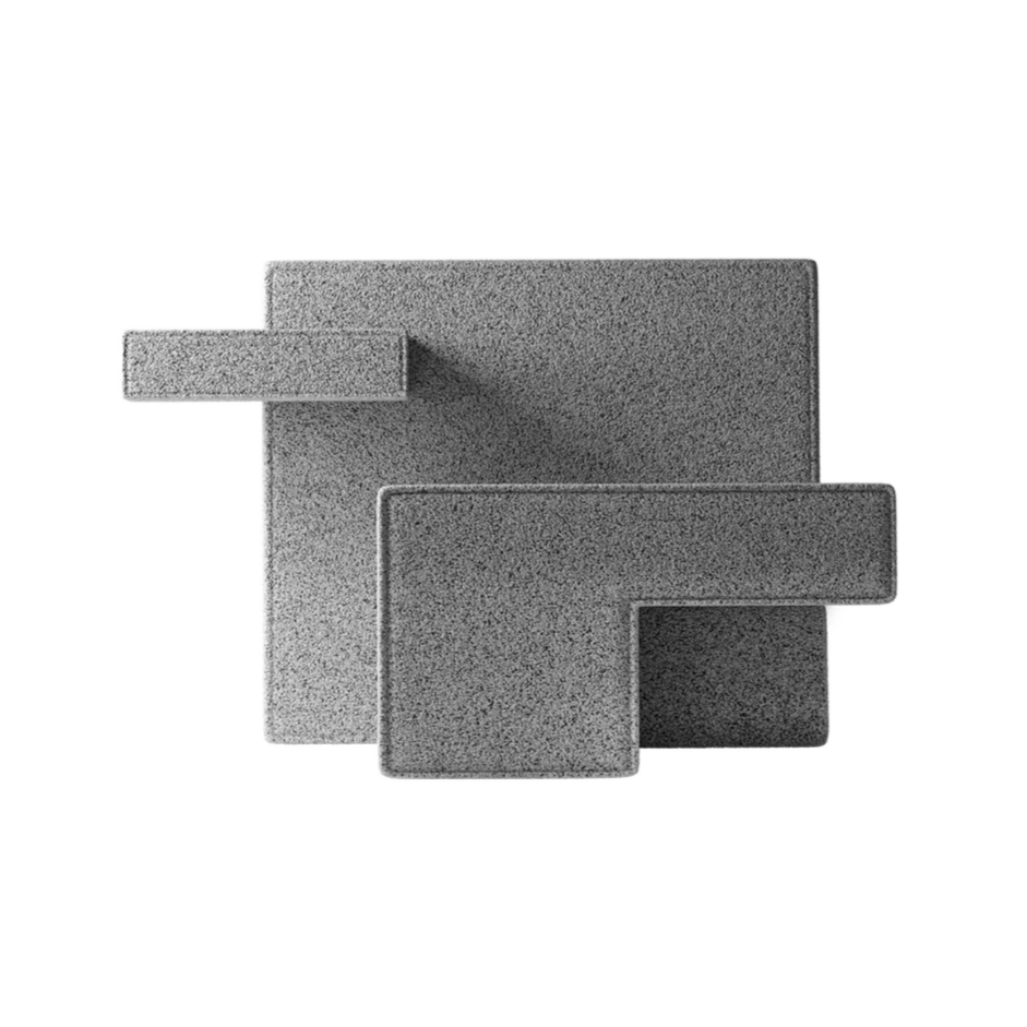 PRIMITIVE Bouclé-Sessel grau
