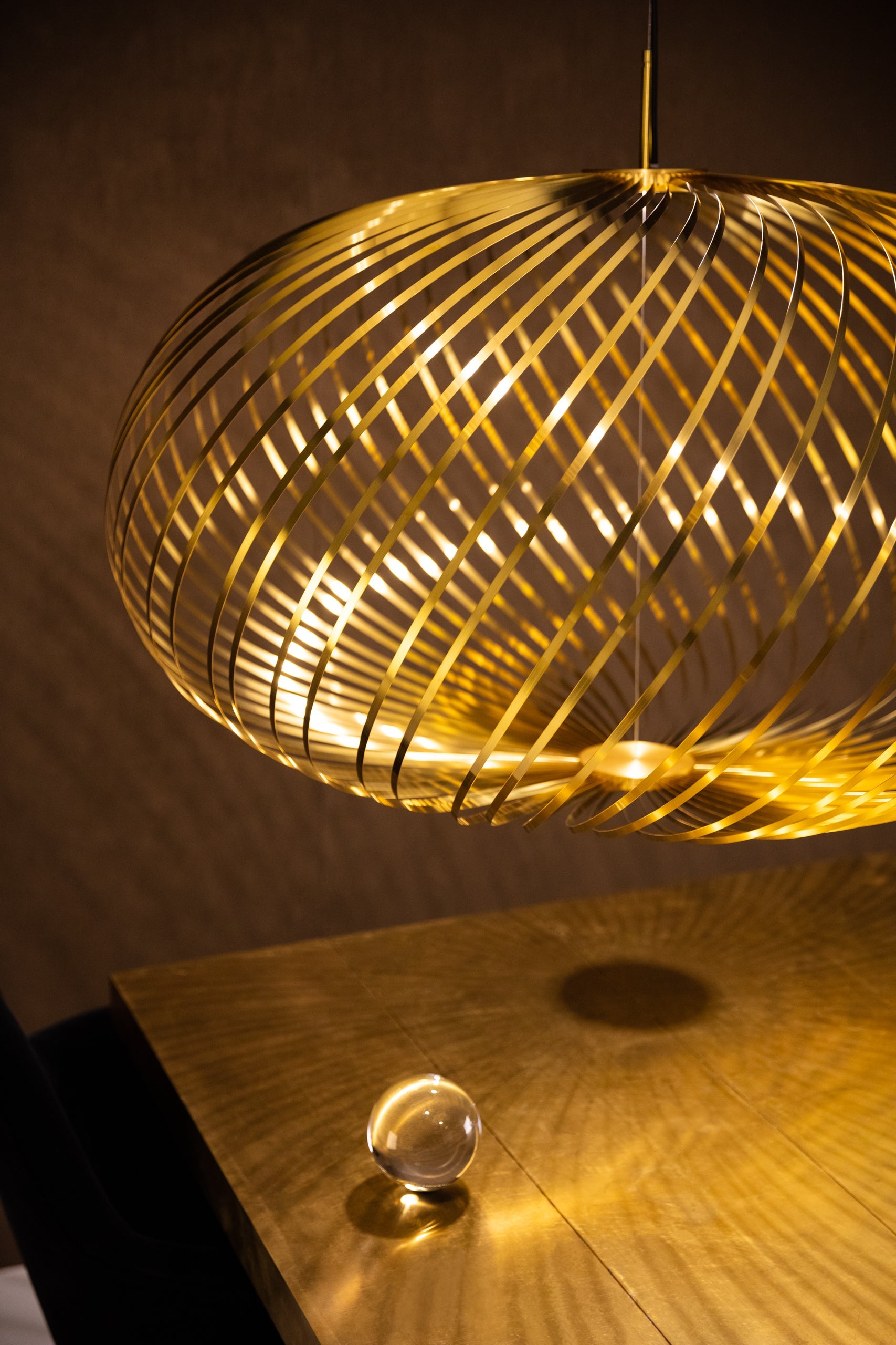 Spring zloty hanging lamp