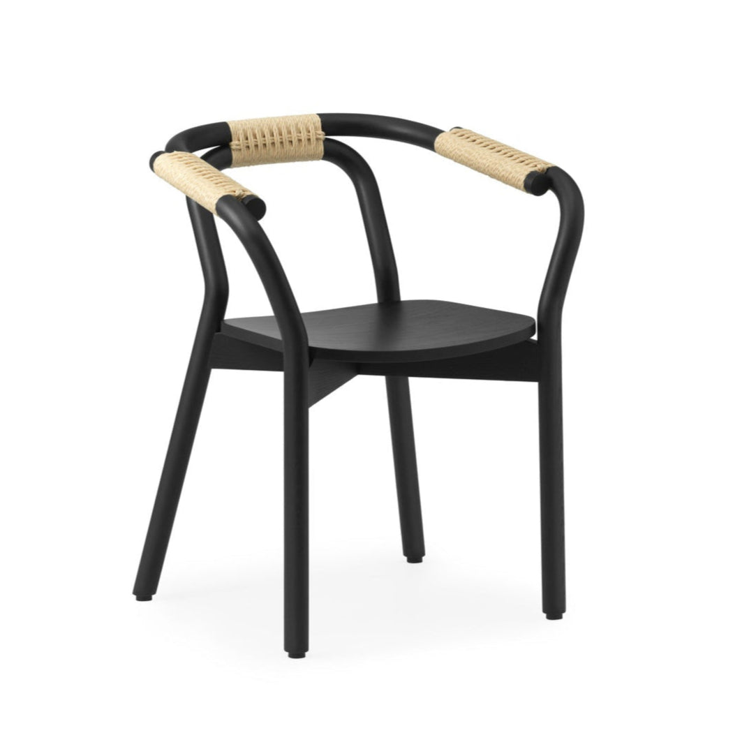 Black wick chair with a natural string