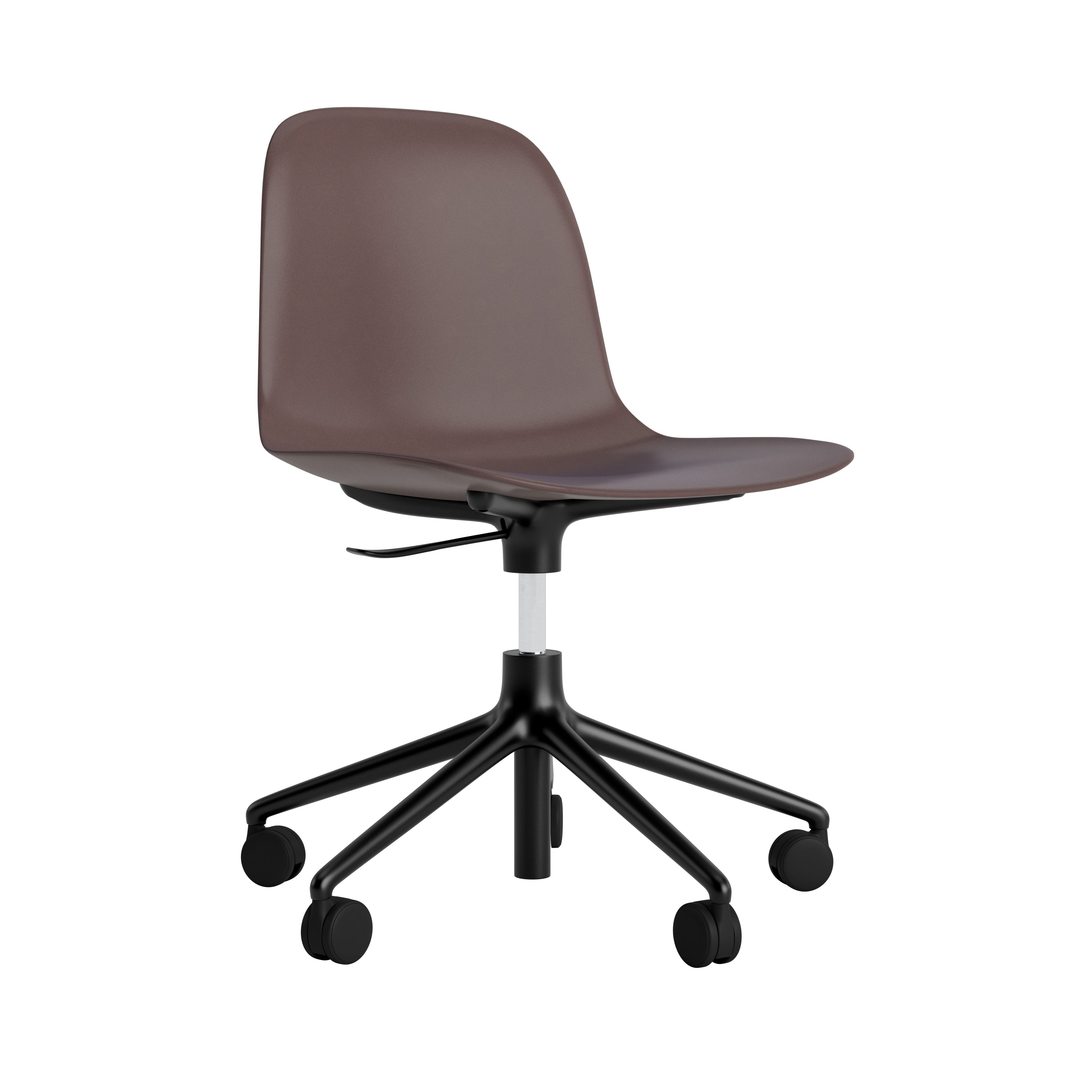 Office Stuhl mit einstellbaren Formularen 5W Brown mit einer schwarzen Basis auf Rädern