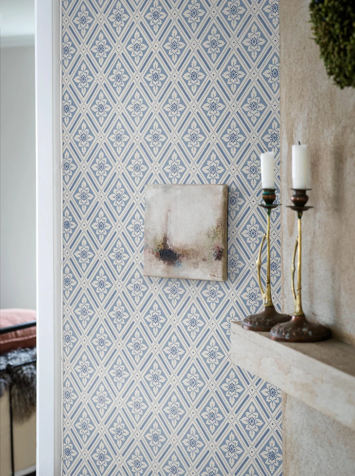 Non-woven paper wallpaper with geometric pattern ESTER blue