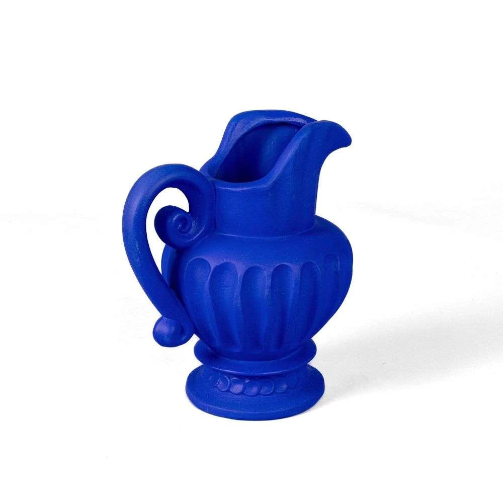 Caraff's jug blue