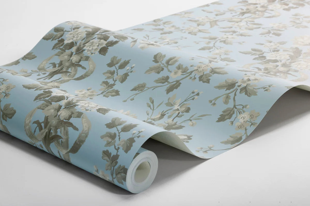 Non-woven paper wallpaper with a botanical pattern TULLGARN blue with green