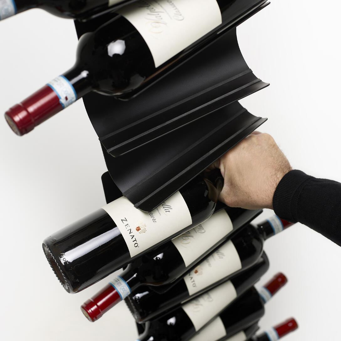 PTOLOMEO VINO brown hanging wine rack