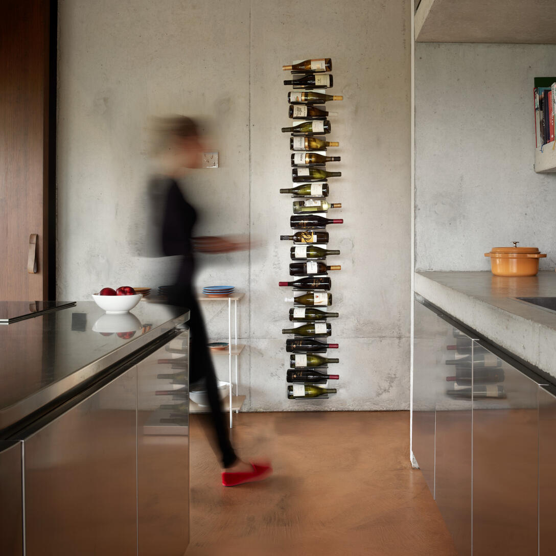 PTOLOMEO VINO brown hanging wine rack