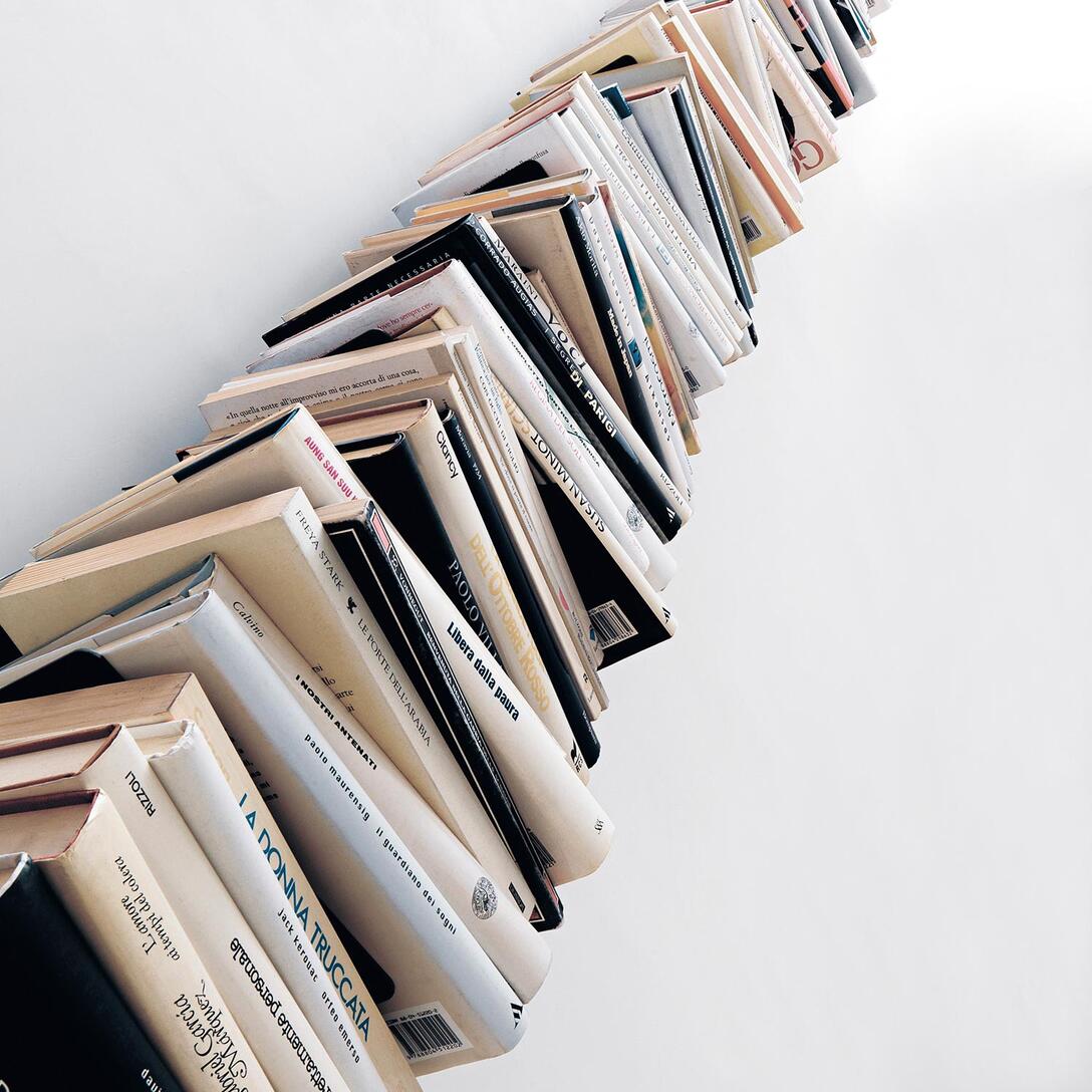 PTOLOMEO WALL White Hanging Shelf