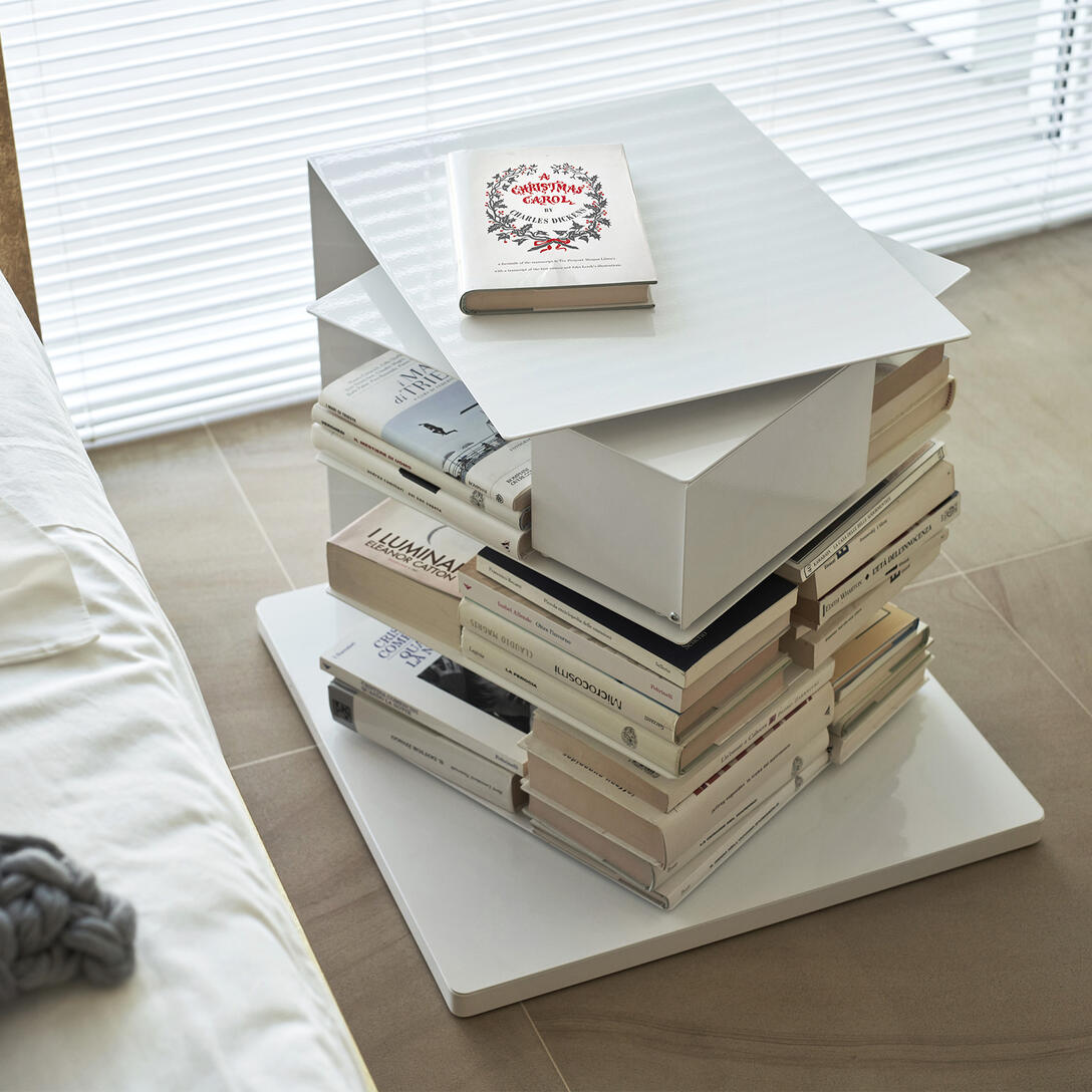 PTOLOMEO X4 black side table