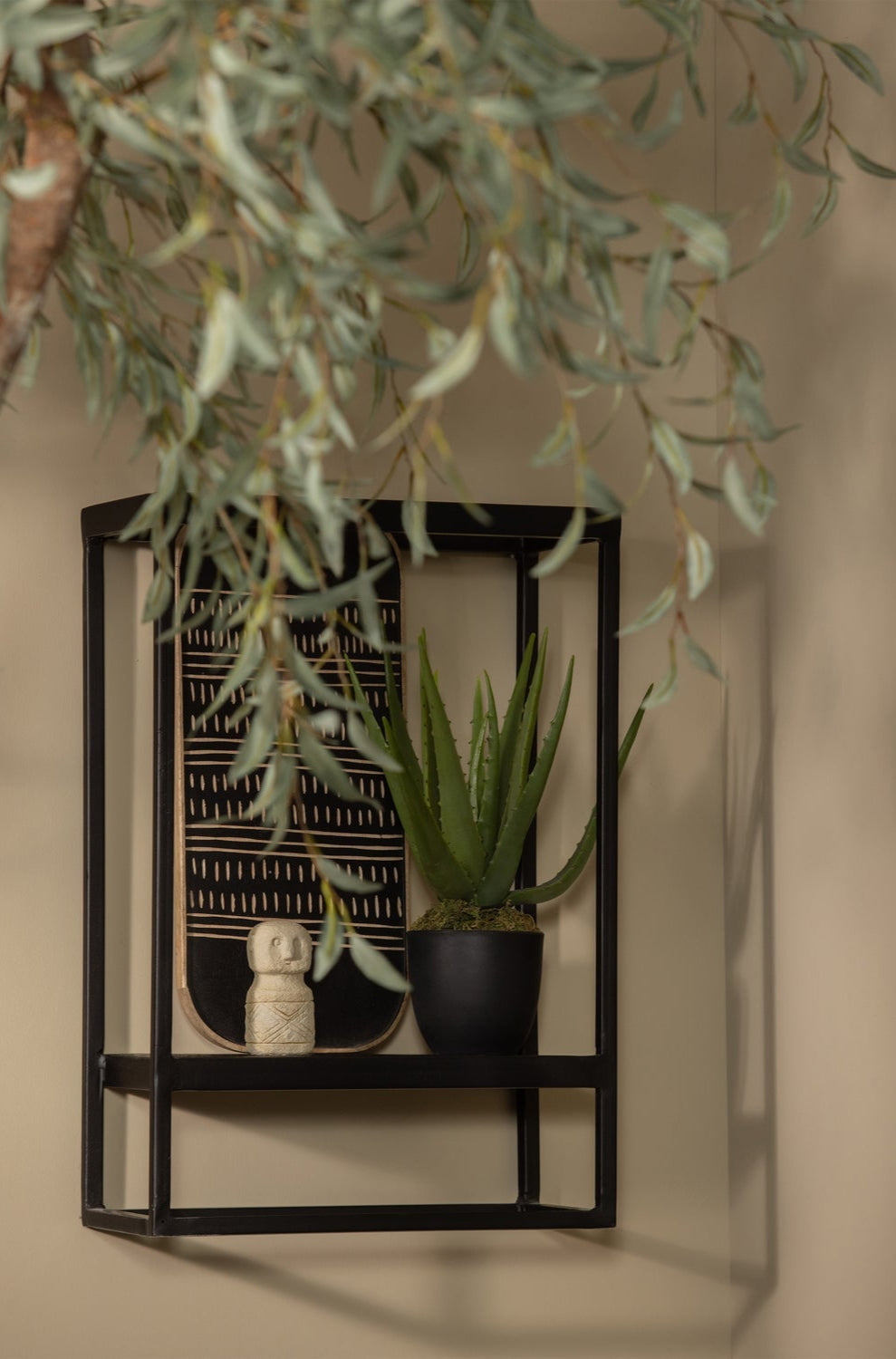 FEBE black wall shelf