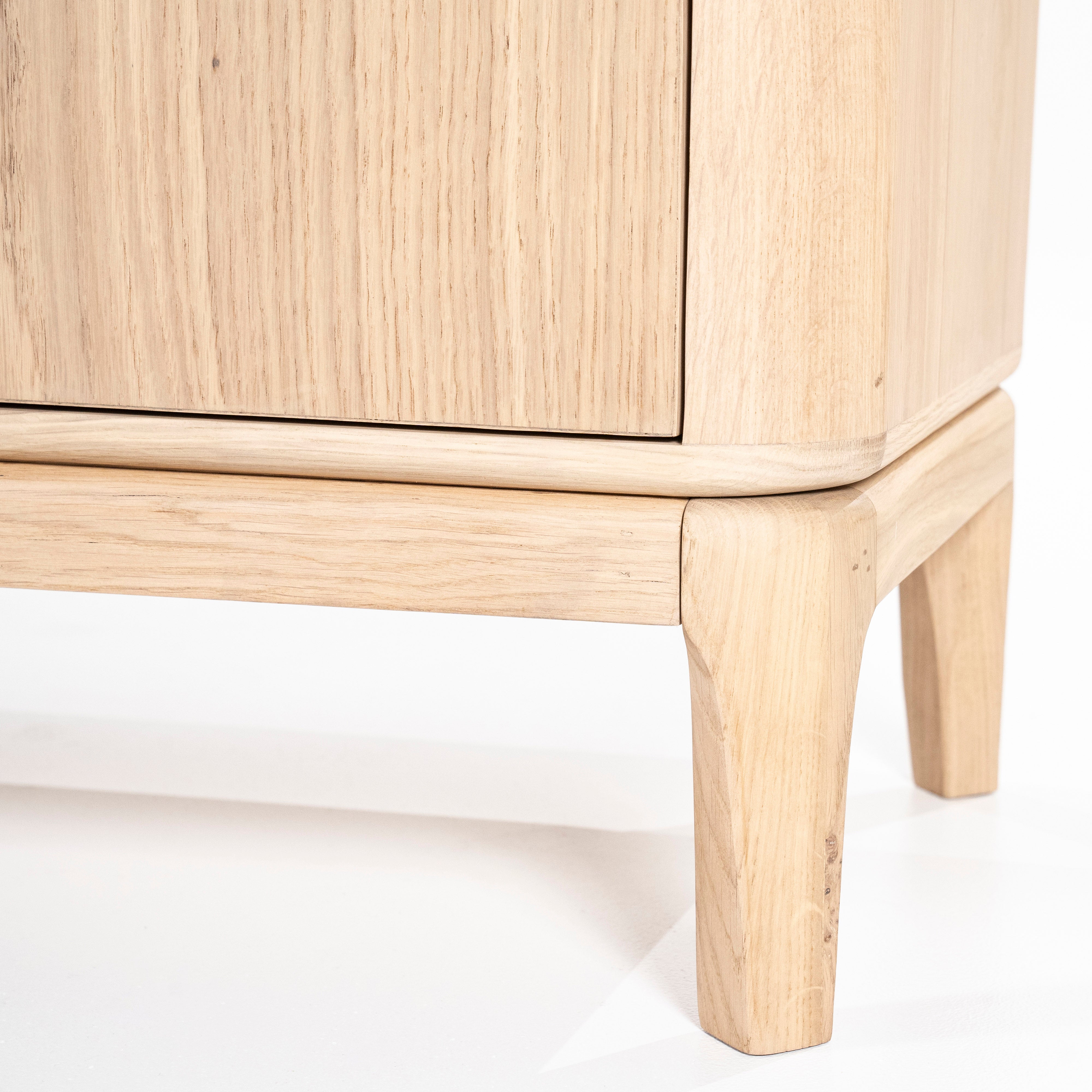 RTV Cabinet HARVEY oak wood