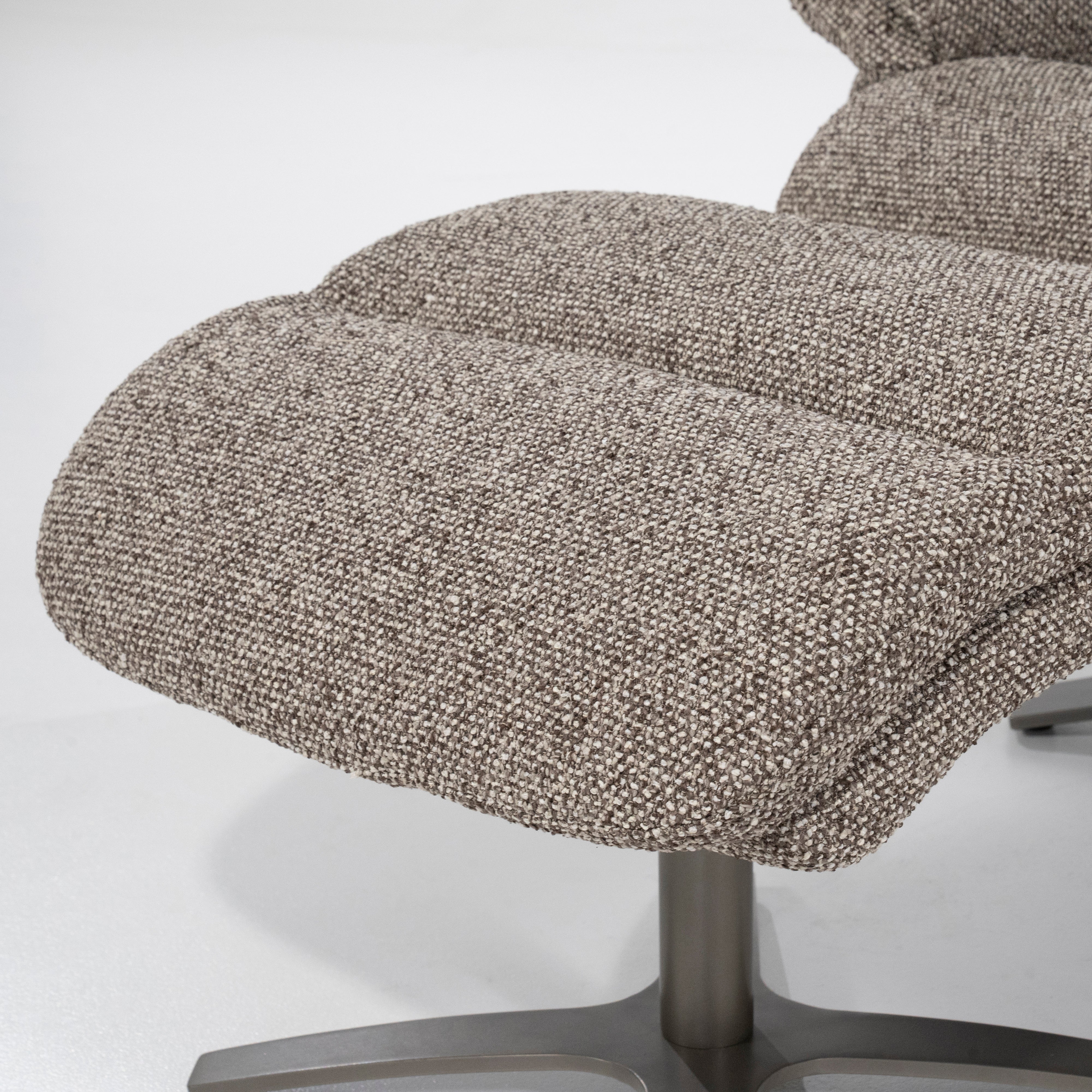 Sessel mit Fußstütze CALEB dunkelbeige mit schwarzem Gestell