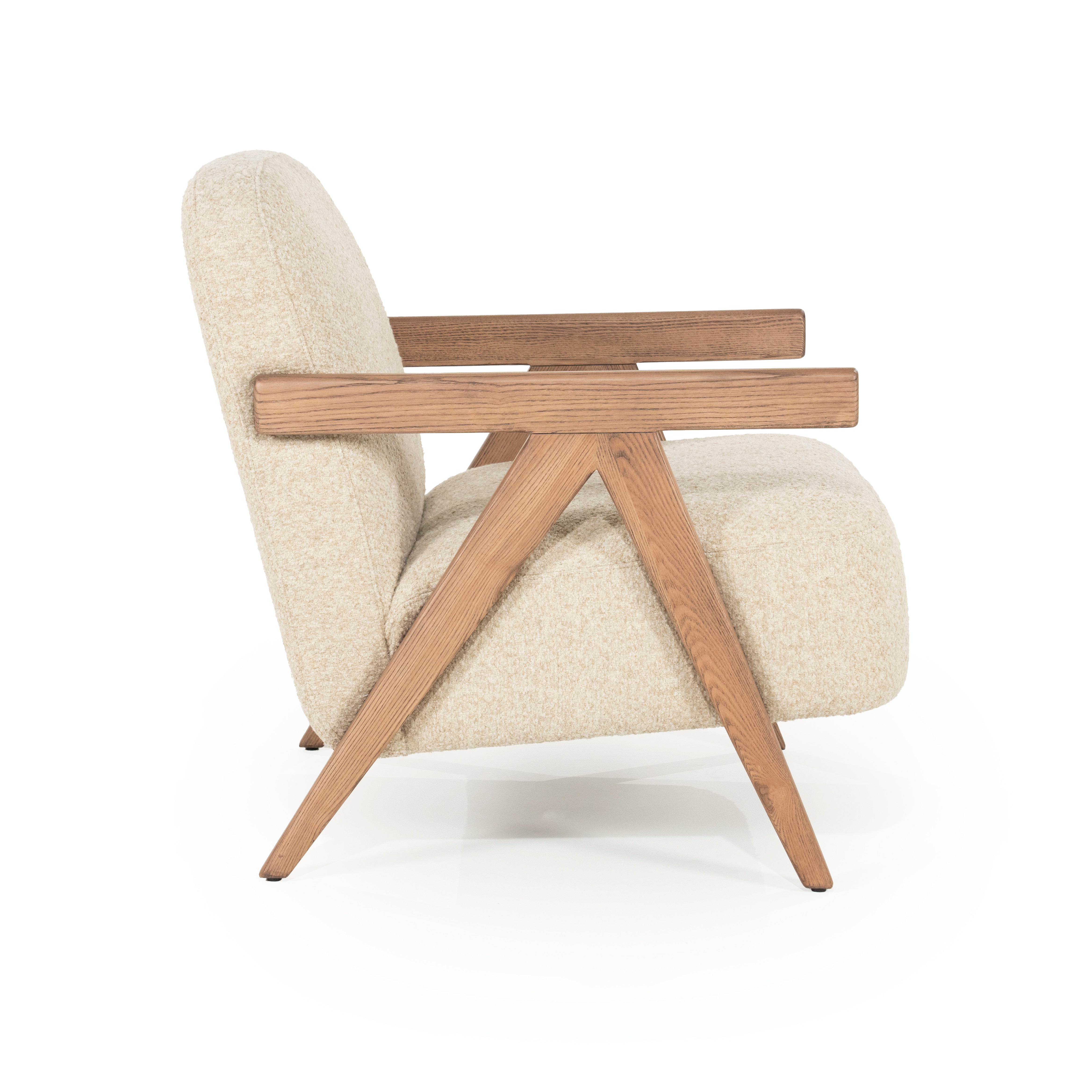 Sessel FRANCIS beige mit Holzgestell