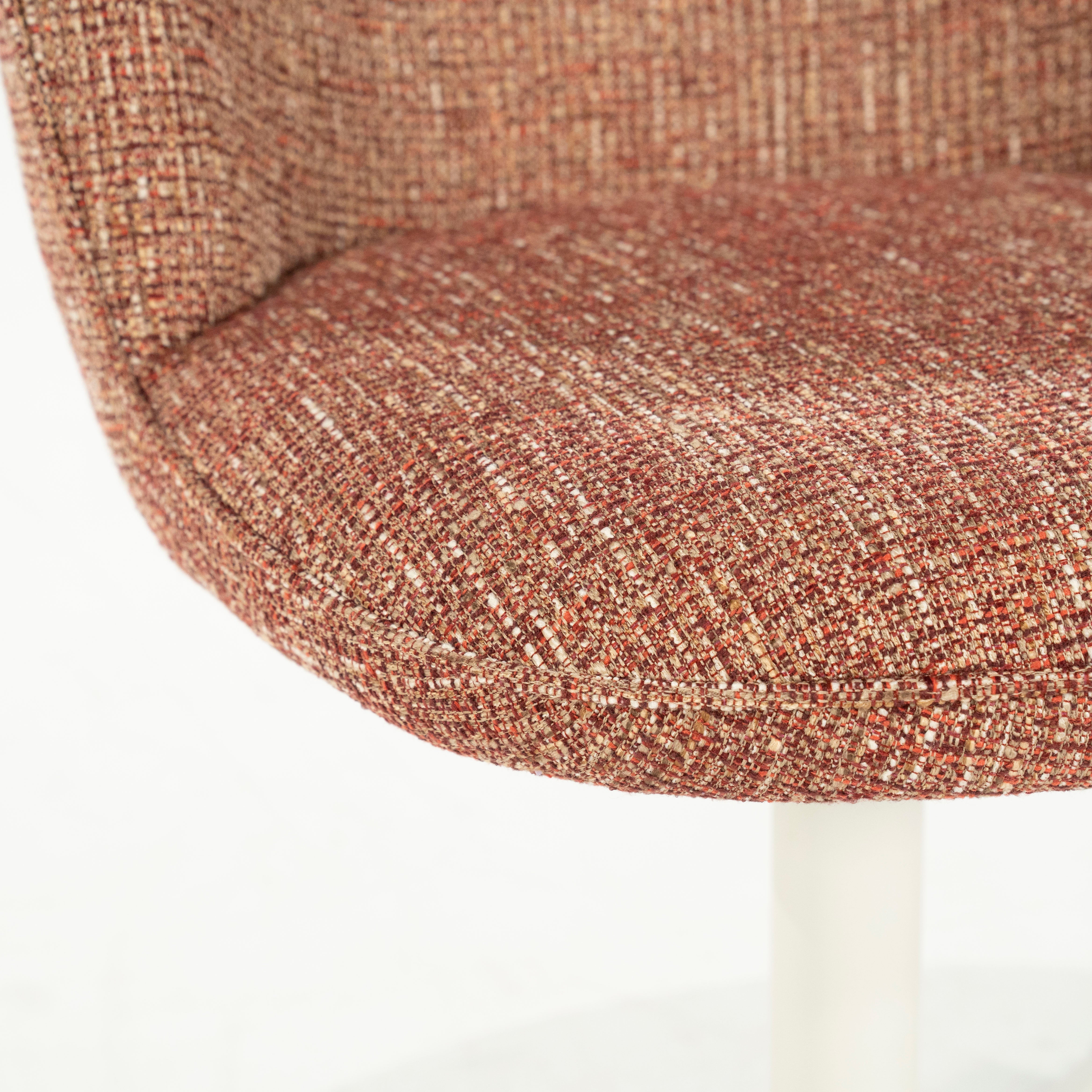 MOLLY swivel chair terracotta with cream base