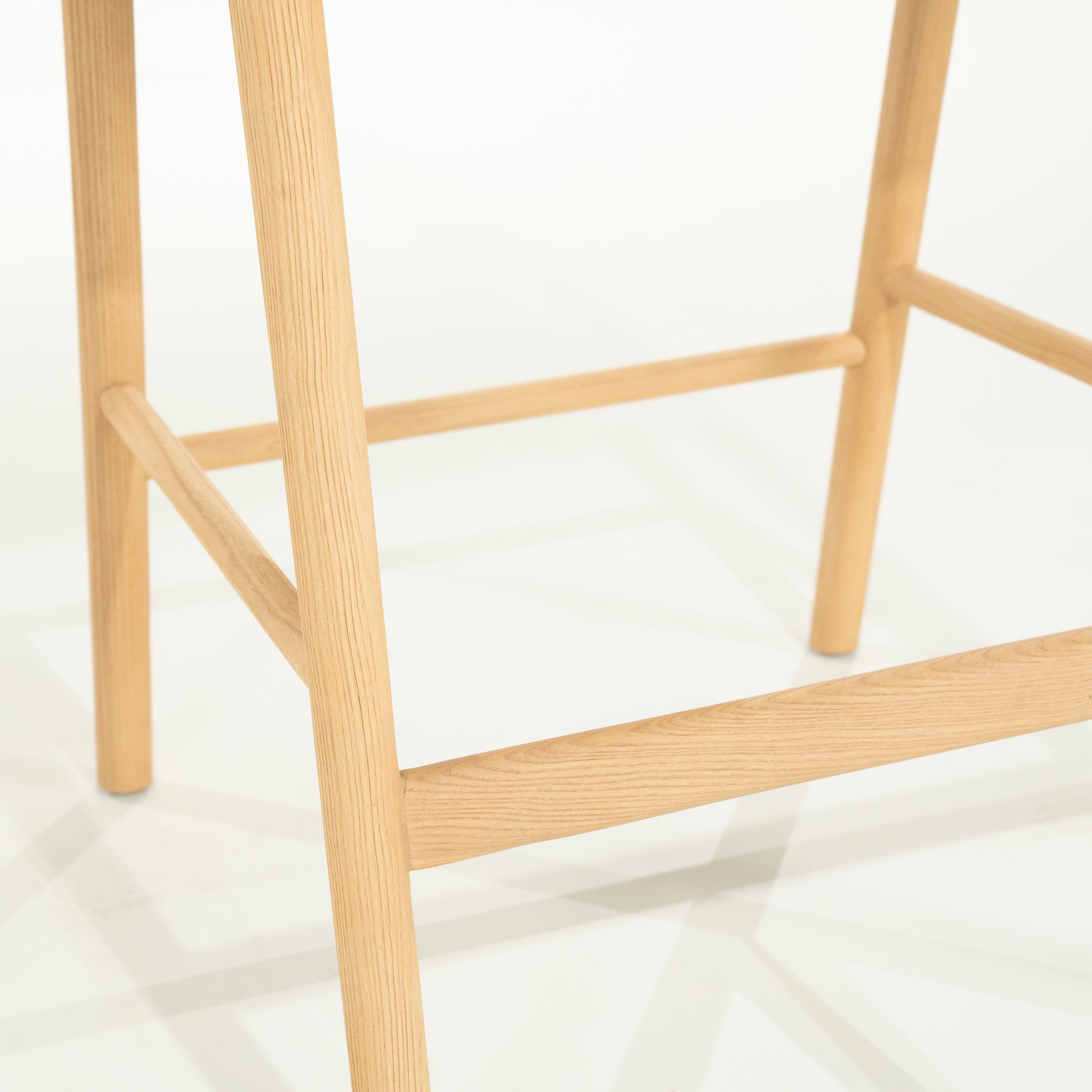 RAYVEN Stool light ash wood