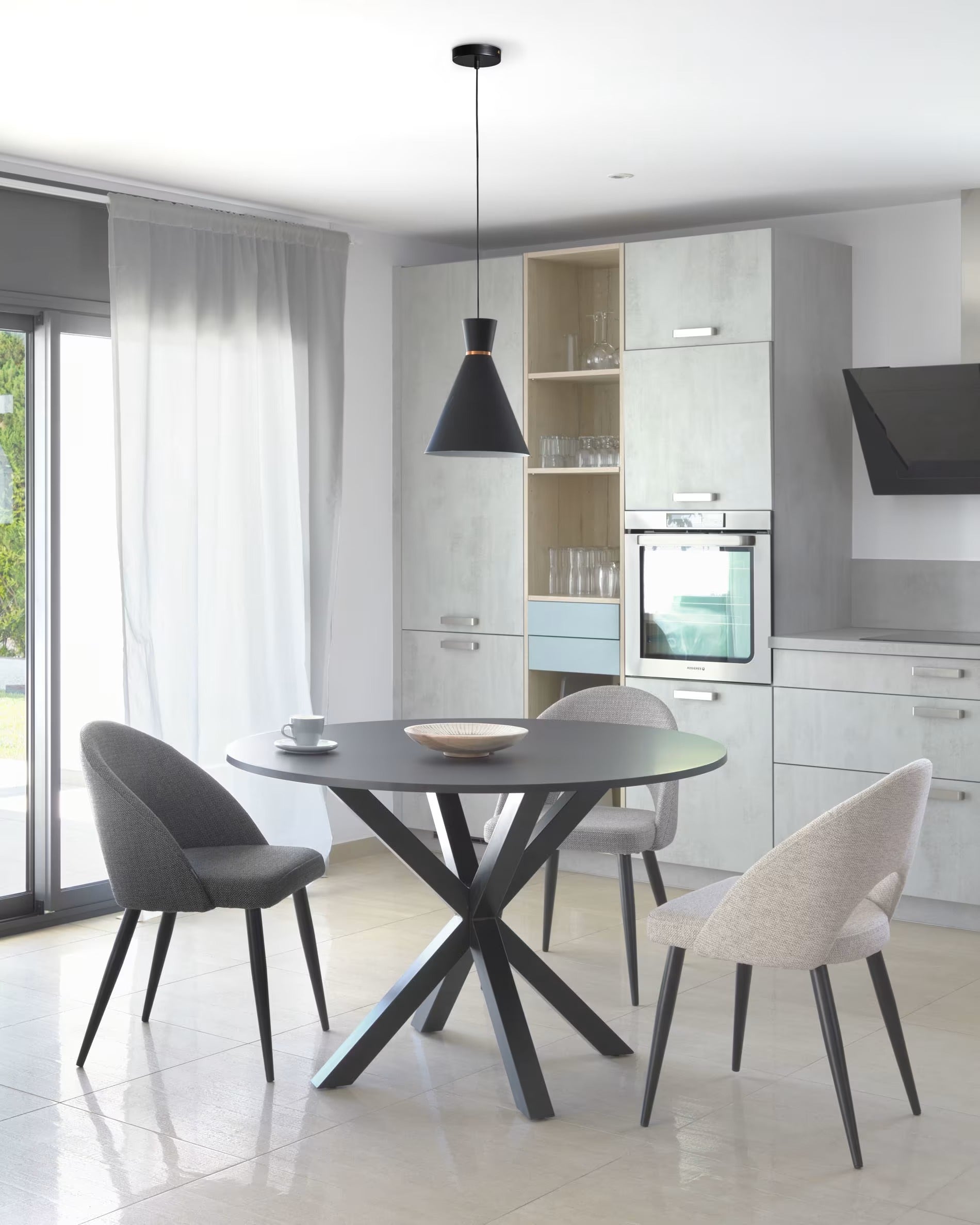 MAEL Stuhl beige