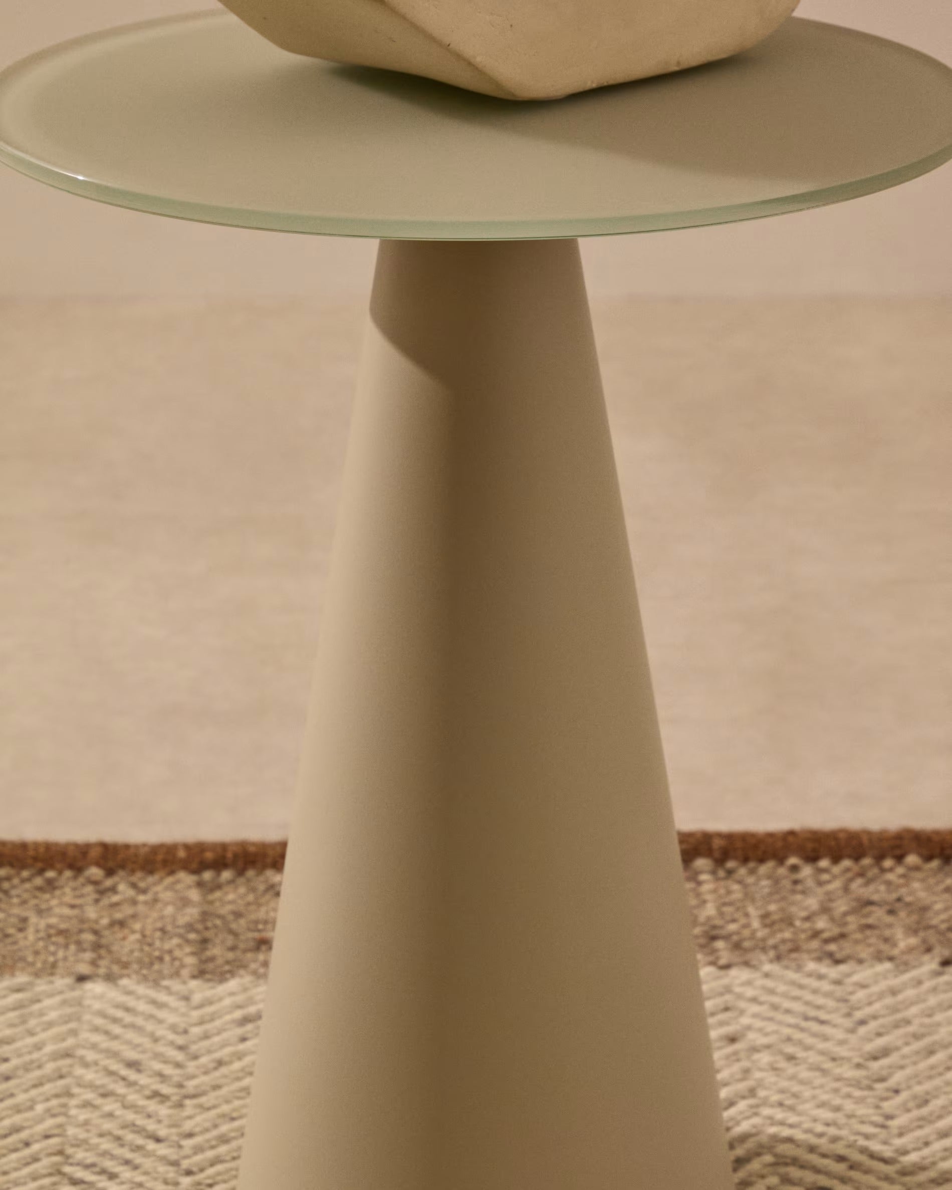 WILSHIRE gray side table