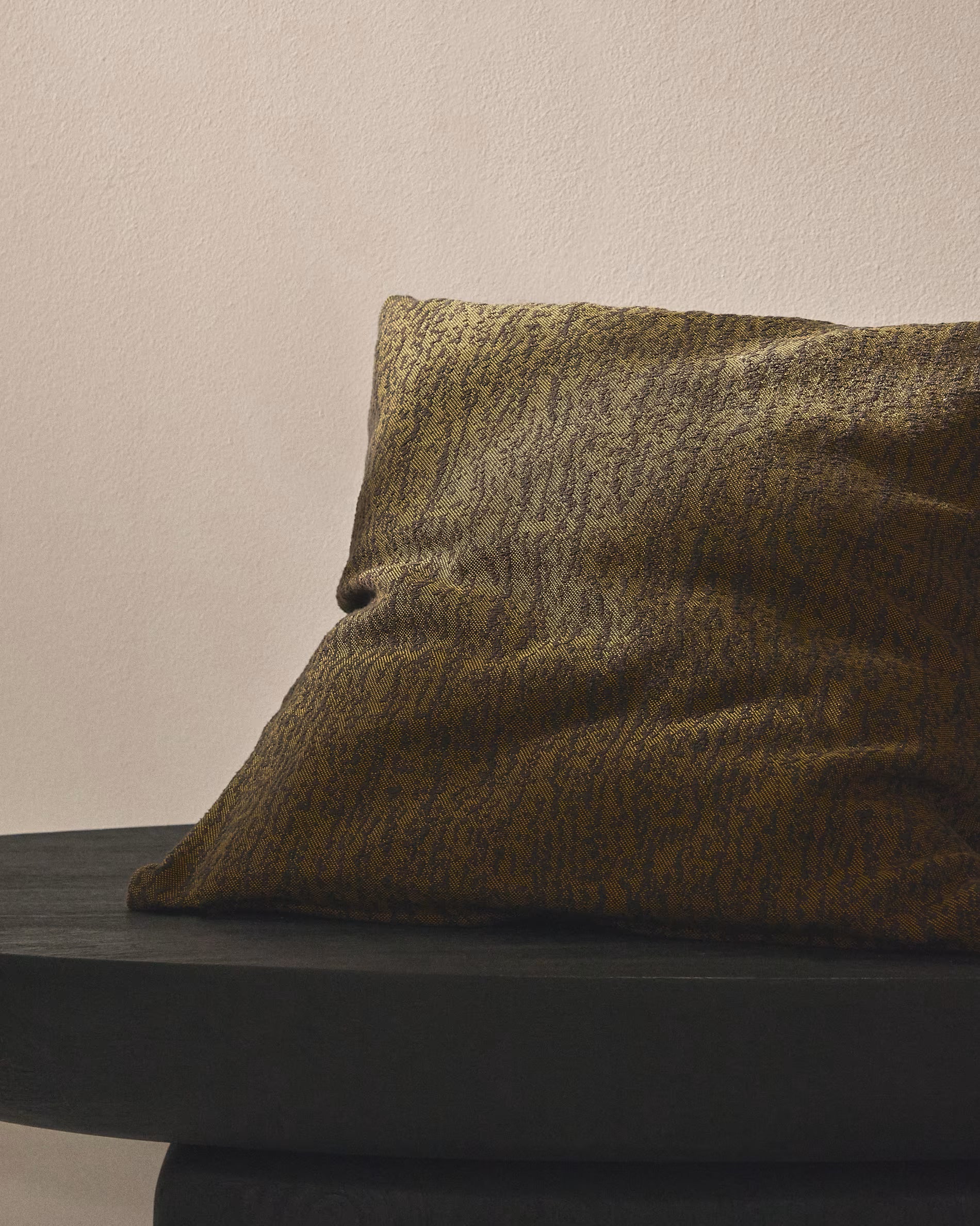 MELIEN green jacquard fabric cushion cover