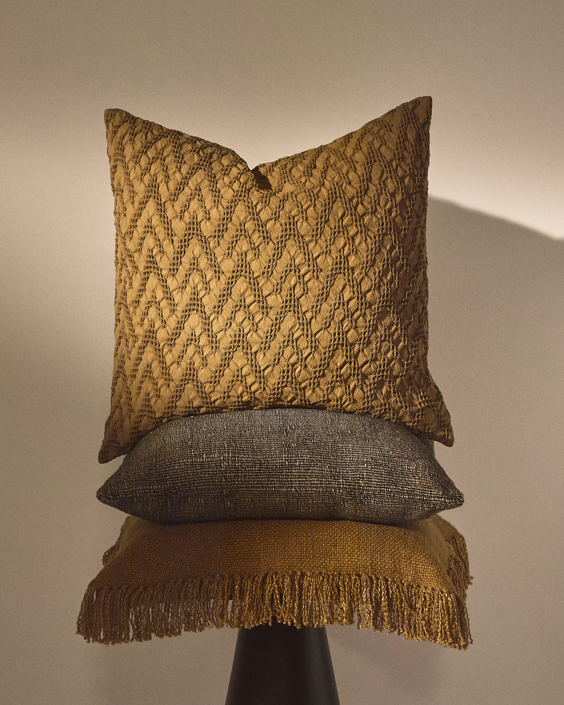 EVONE mustard pillowcase