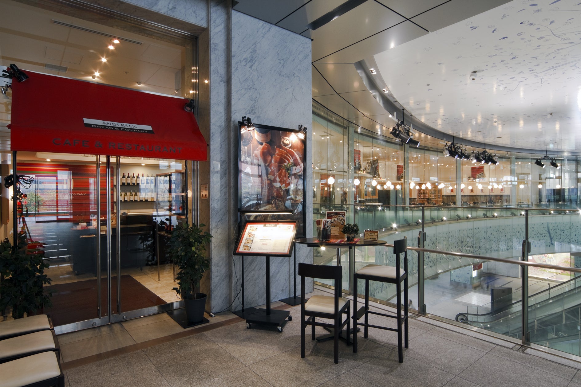 Pendelleuchte MOSER weiß