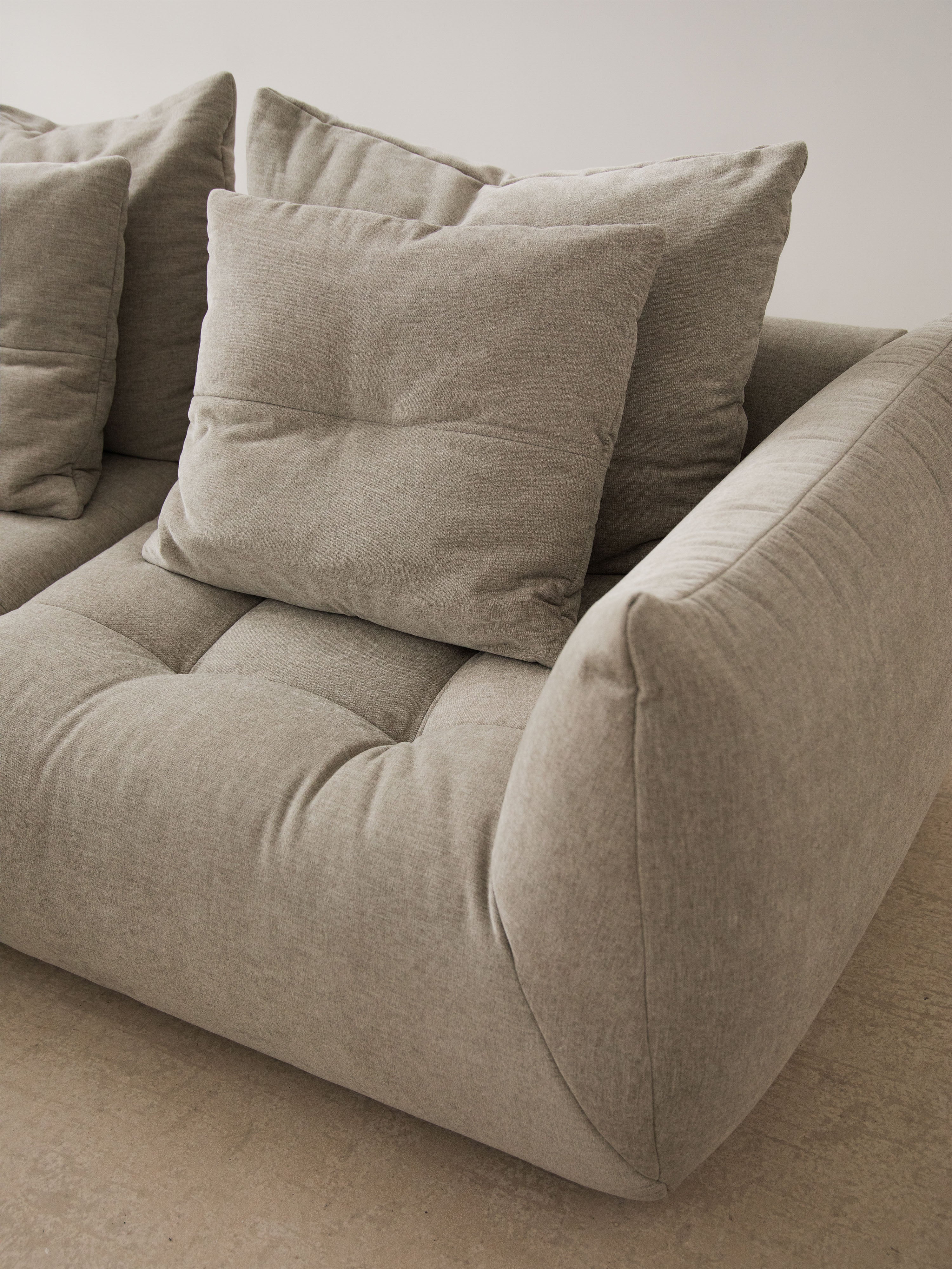 Velvet Modular Right Corner Sofa, "Bloom", 3 Seats, Sand, 316x216x95
Made in Europe