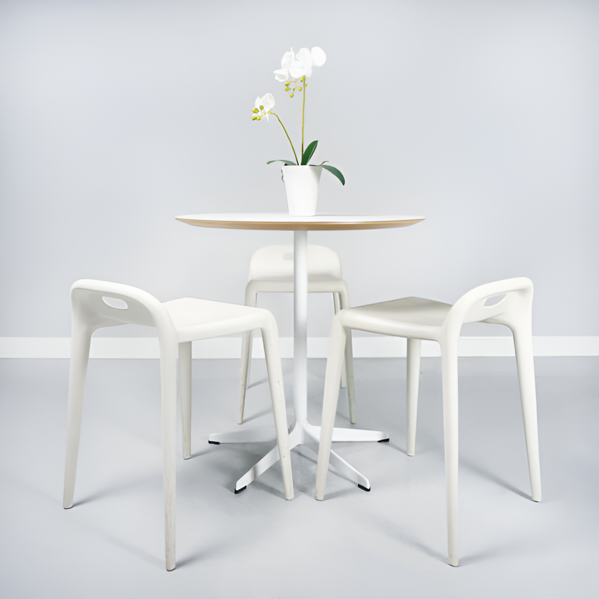 YUYU stool beige