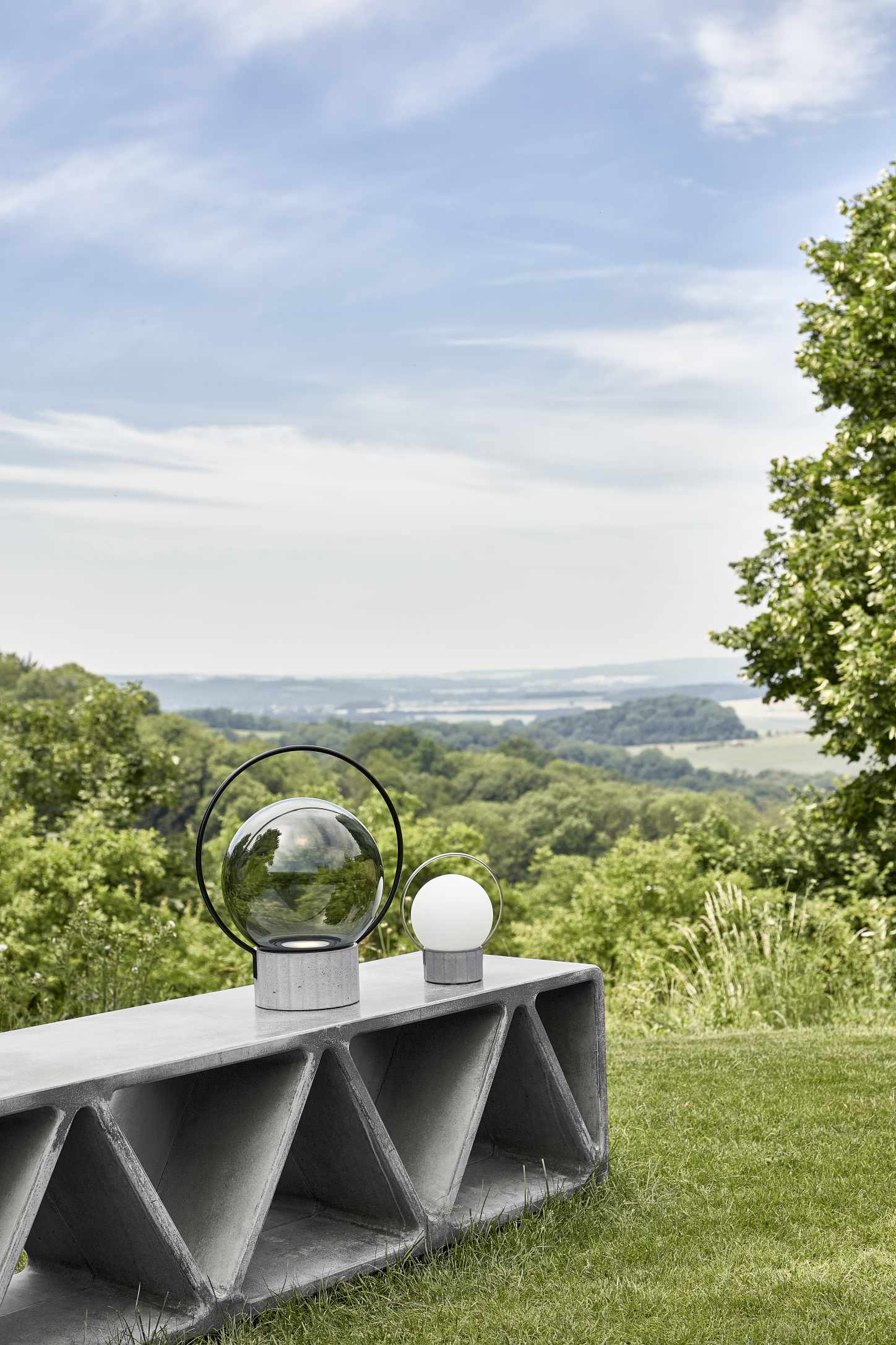 Portable Outdoor Table Lamp SFERA PORTABLE Glossy Glass