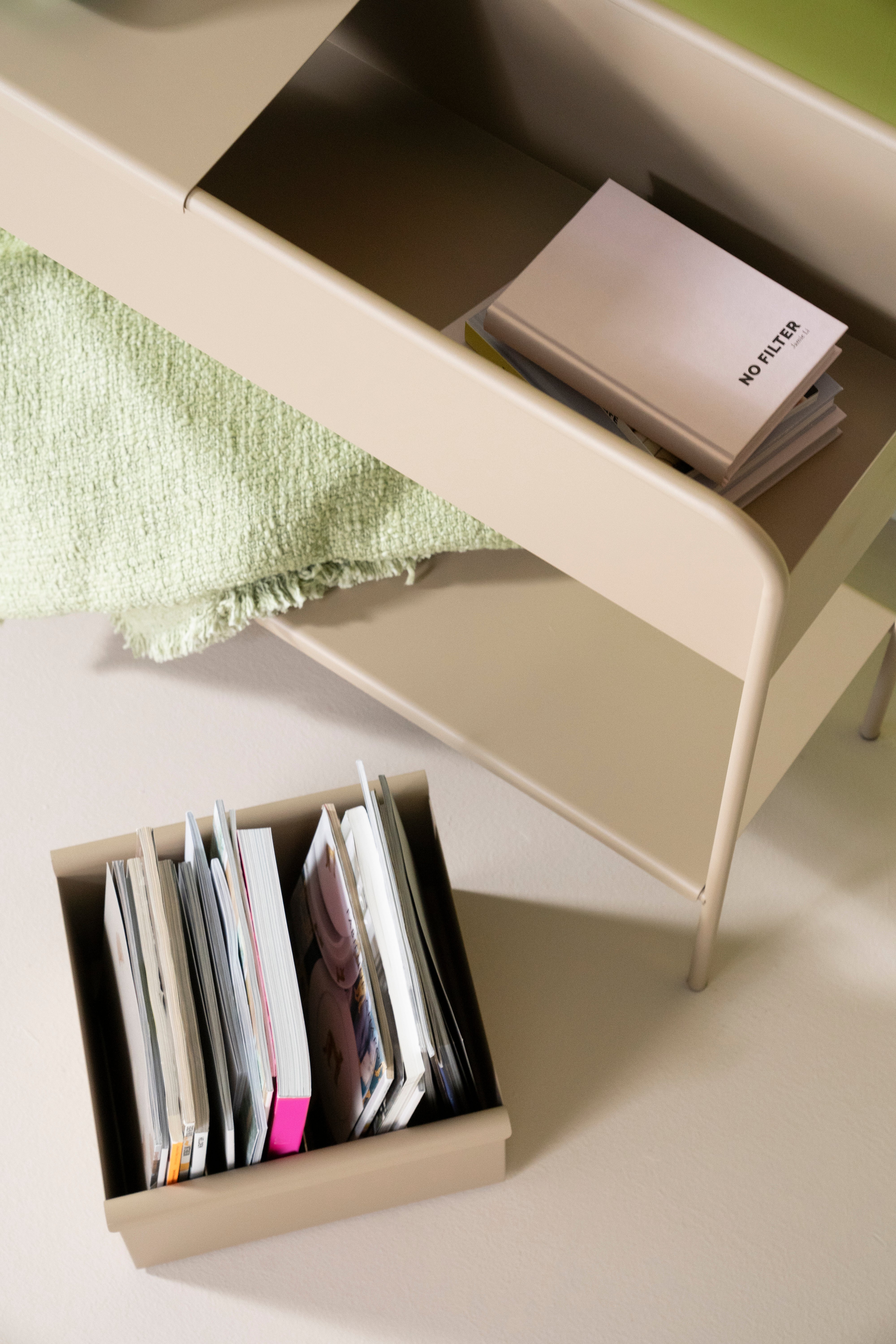 SERA Console Beige