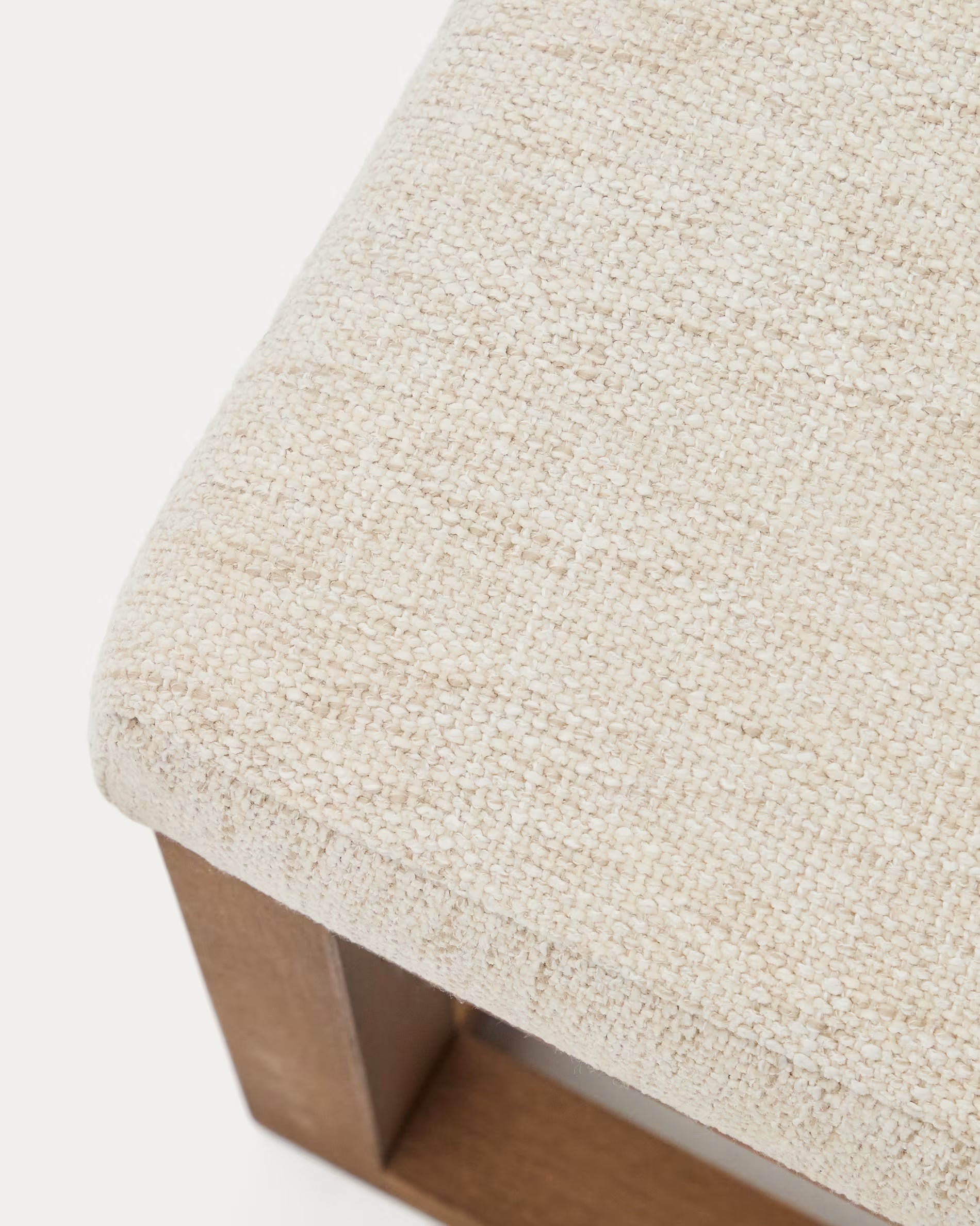 LOYA bench beige chenille with dark brown beech base