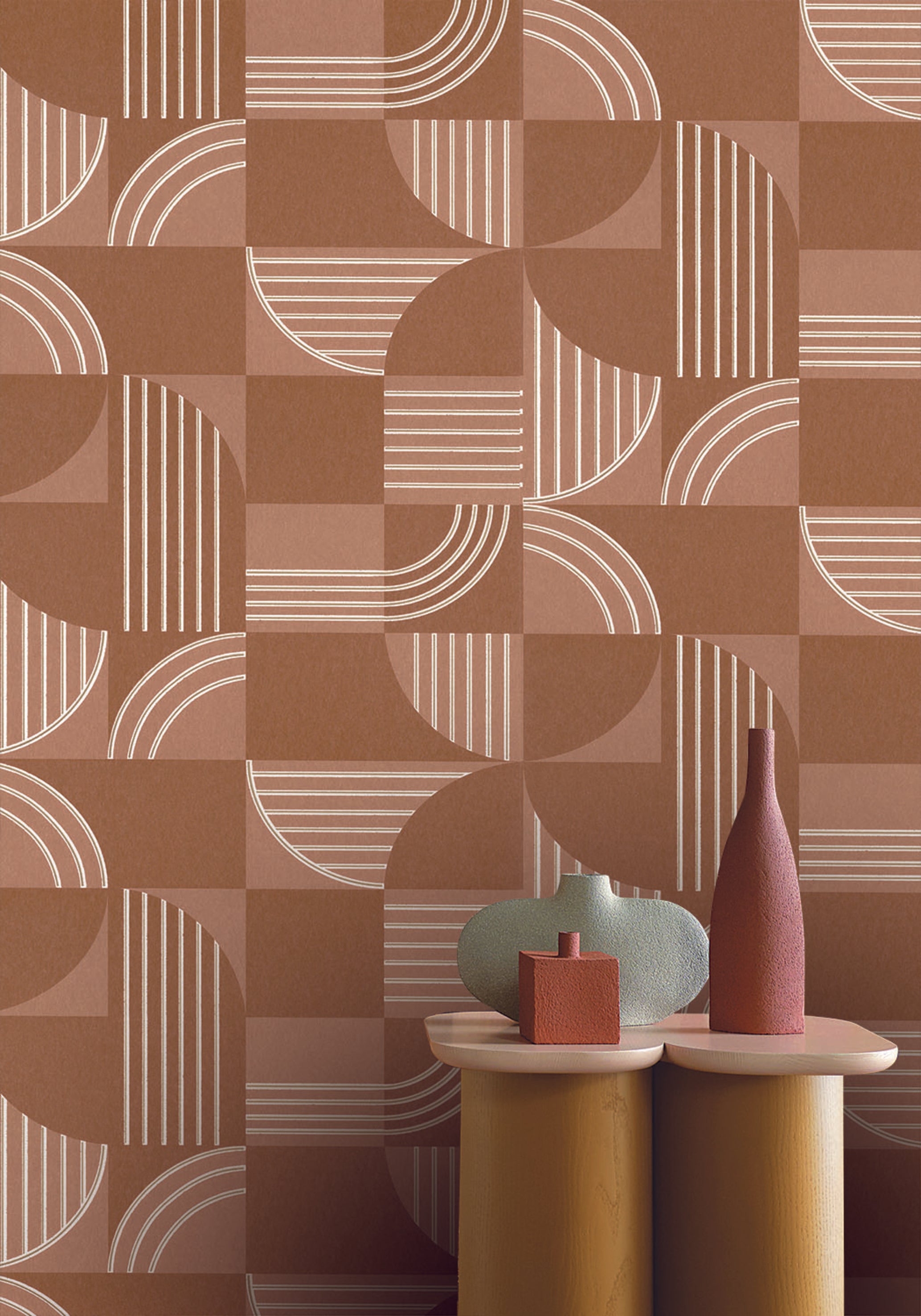 Non-woven wallpaper with a geometric pattern ANNÉES 30 - TERRACOTTA warm brown