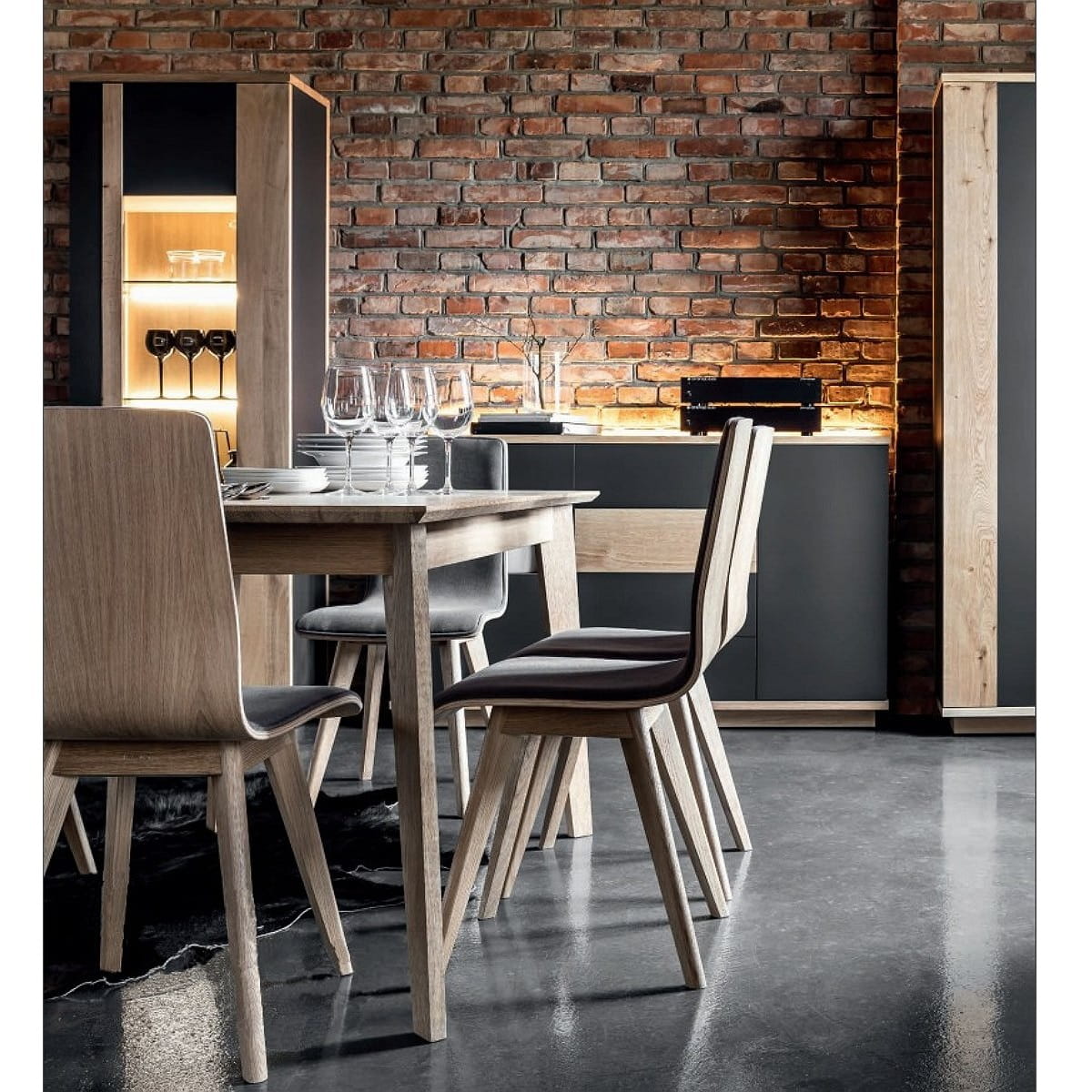 Cleo A-1603 chair wooden base