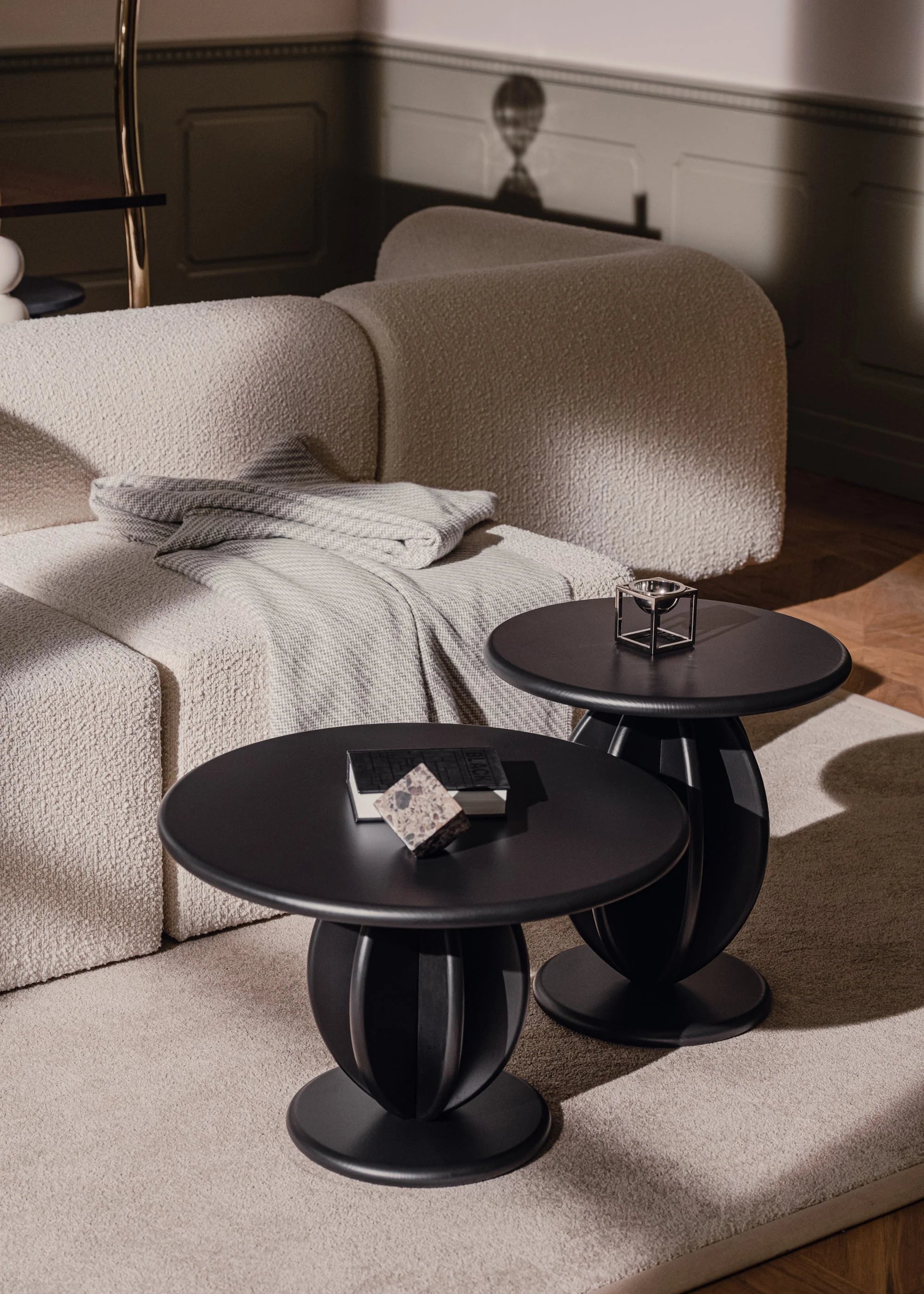 Couchtisch CITRUS schwarzes Eschenholz